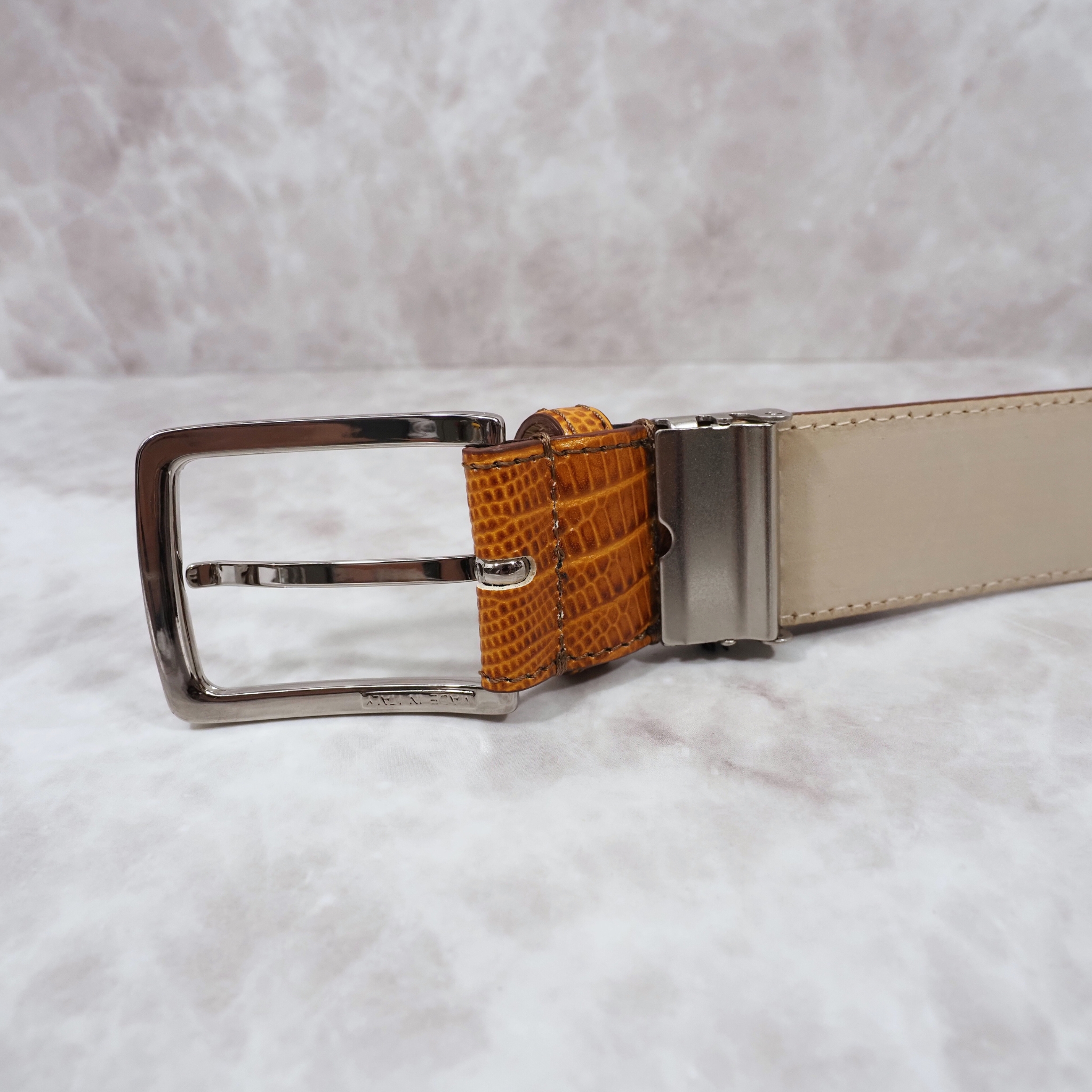 イタリア製 本牛革ベルト【オレンジ】