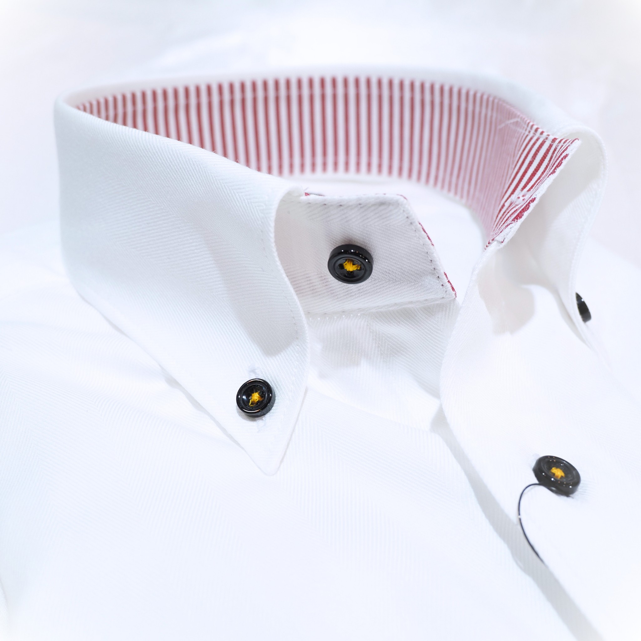 【Disney／ミッキー】刺繍ワイシャツ LLサイズ