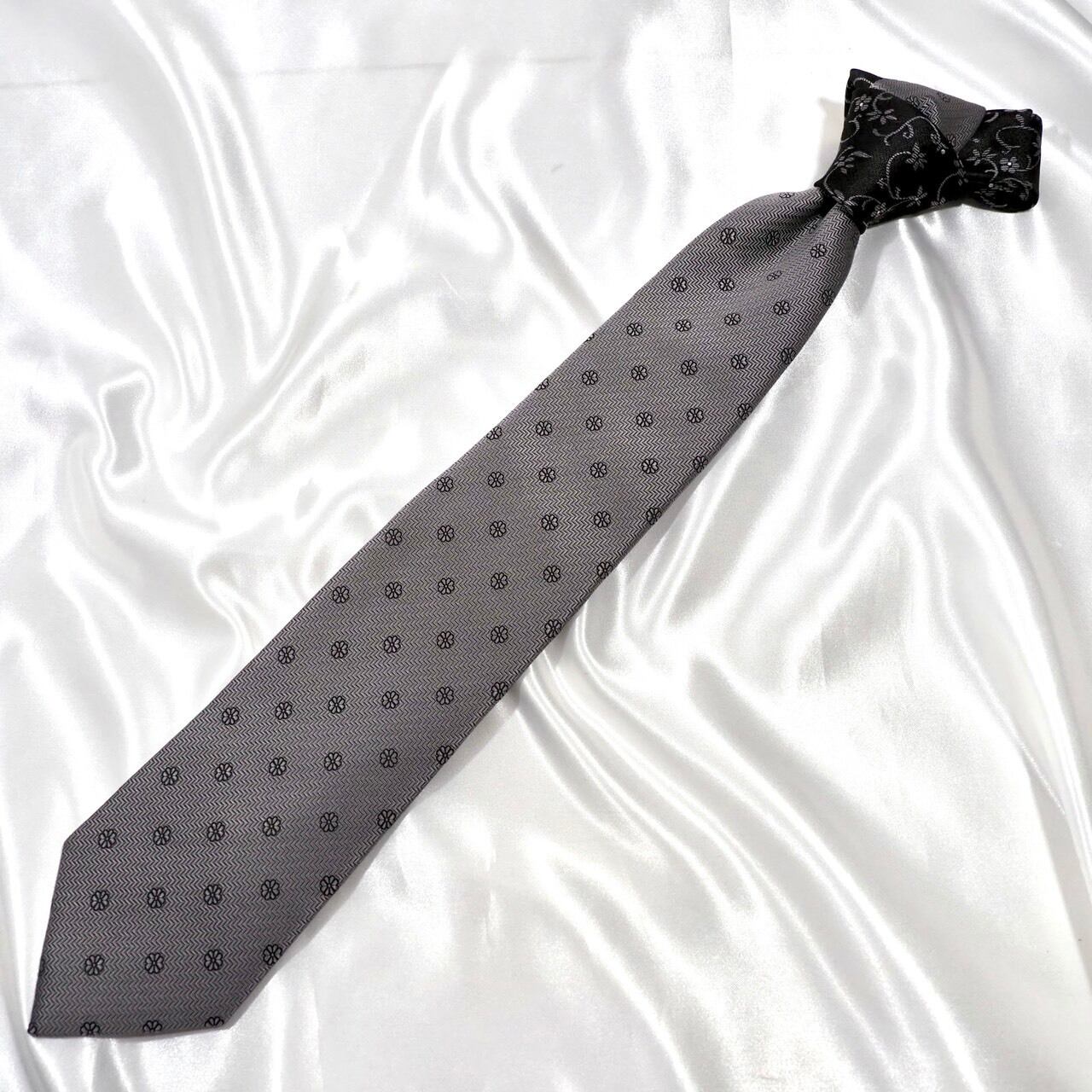 クレリックタイ