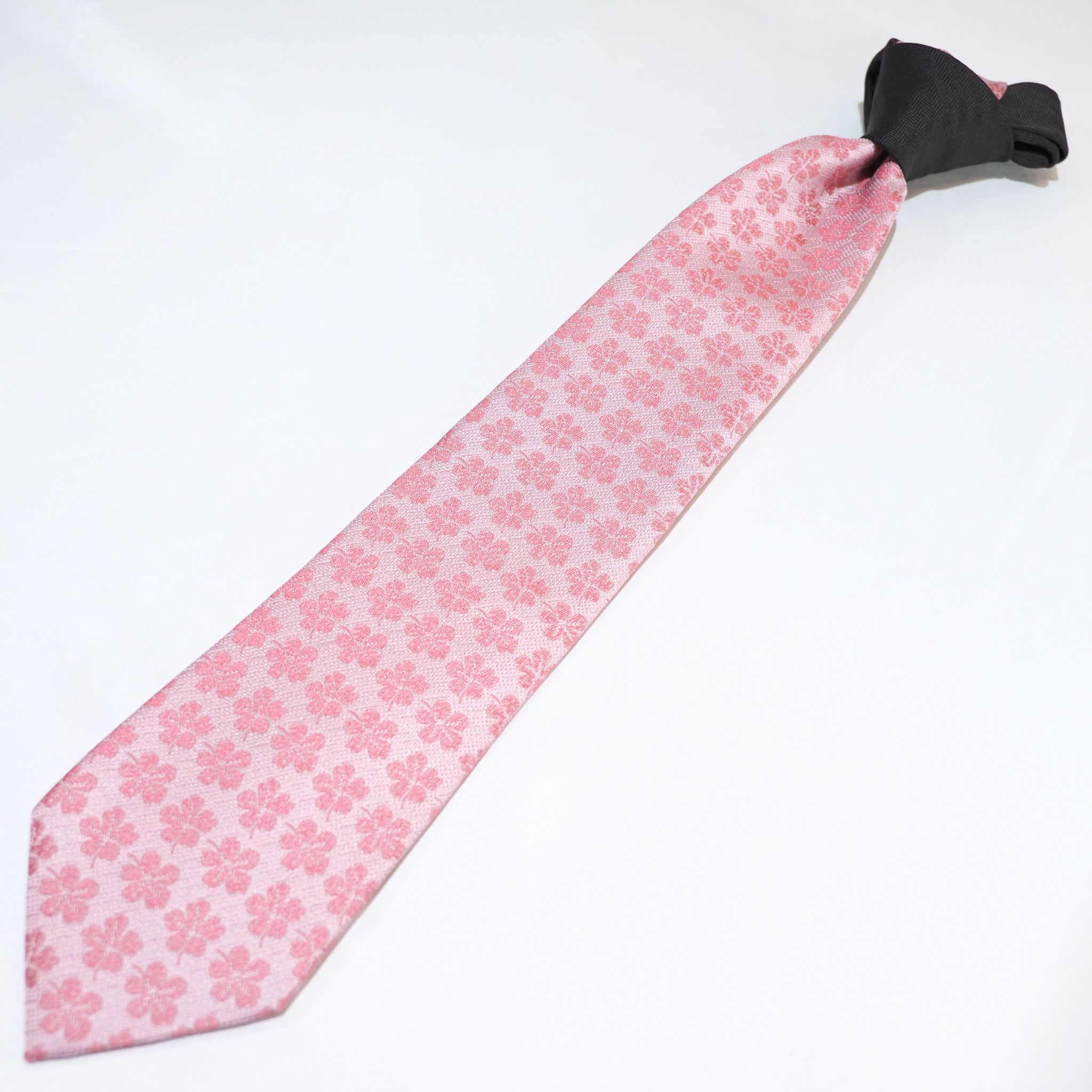 クレリックタイ