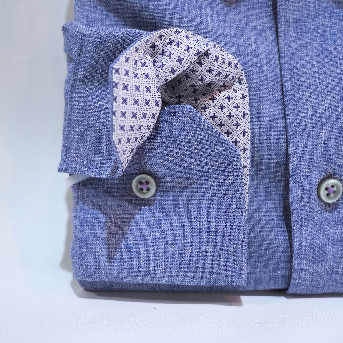 ノーアイロン メランジポリトランプ刺繍 カジュアル長袖シャツ｜ブルーラベンダー・M