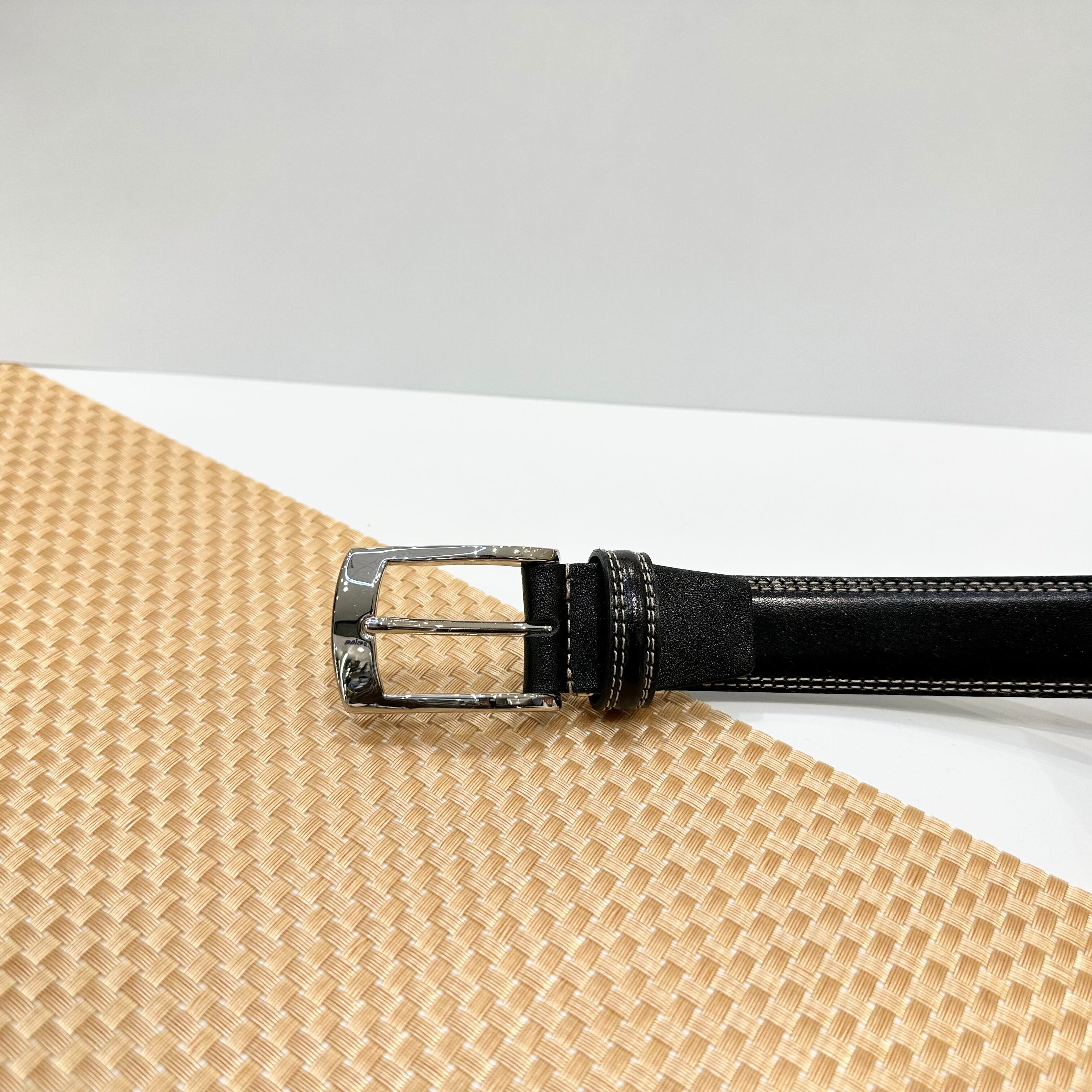 国産本革ベルト【黒】