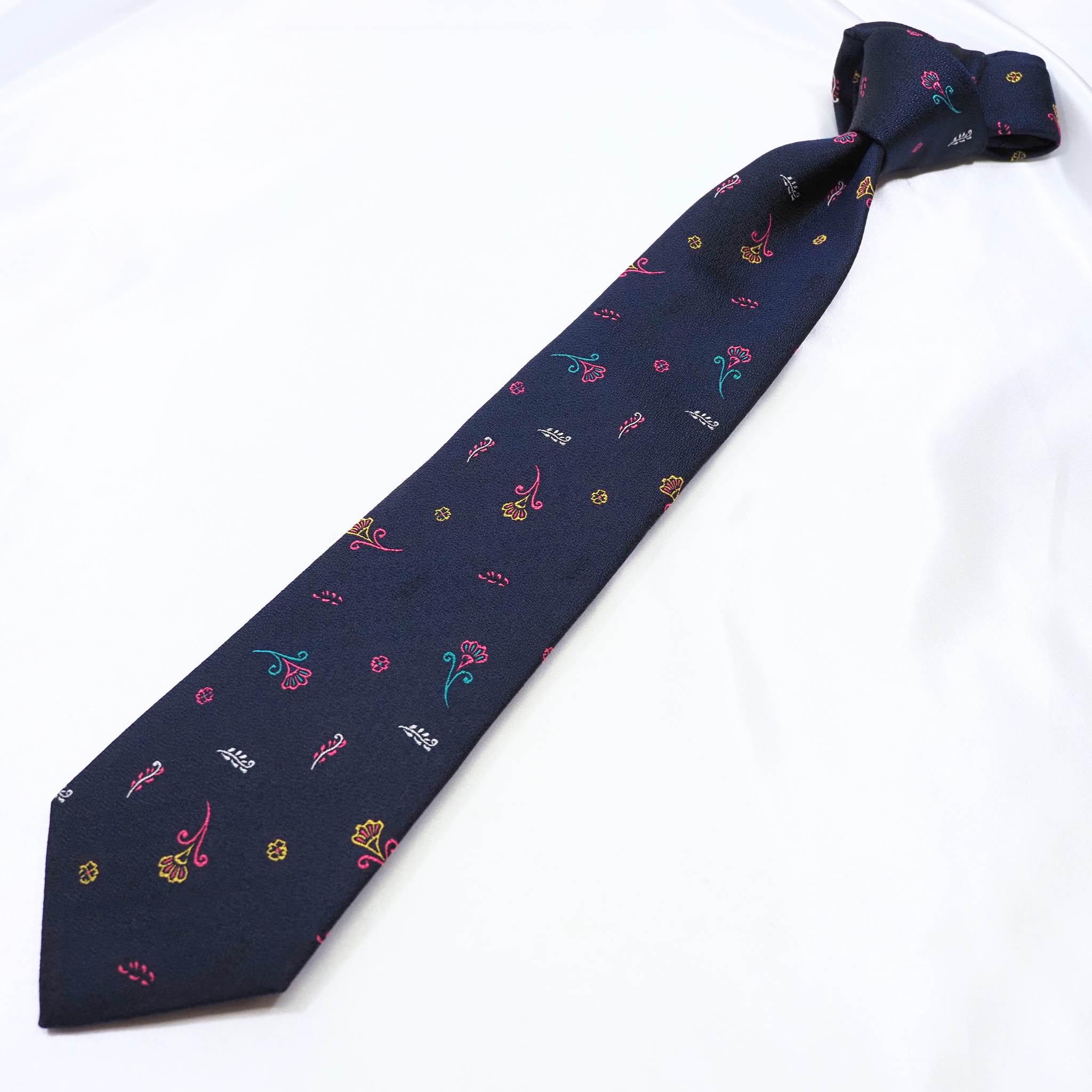 ゴールドネームタイ