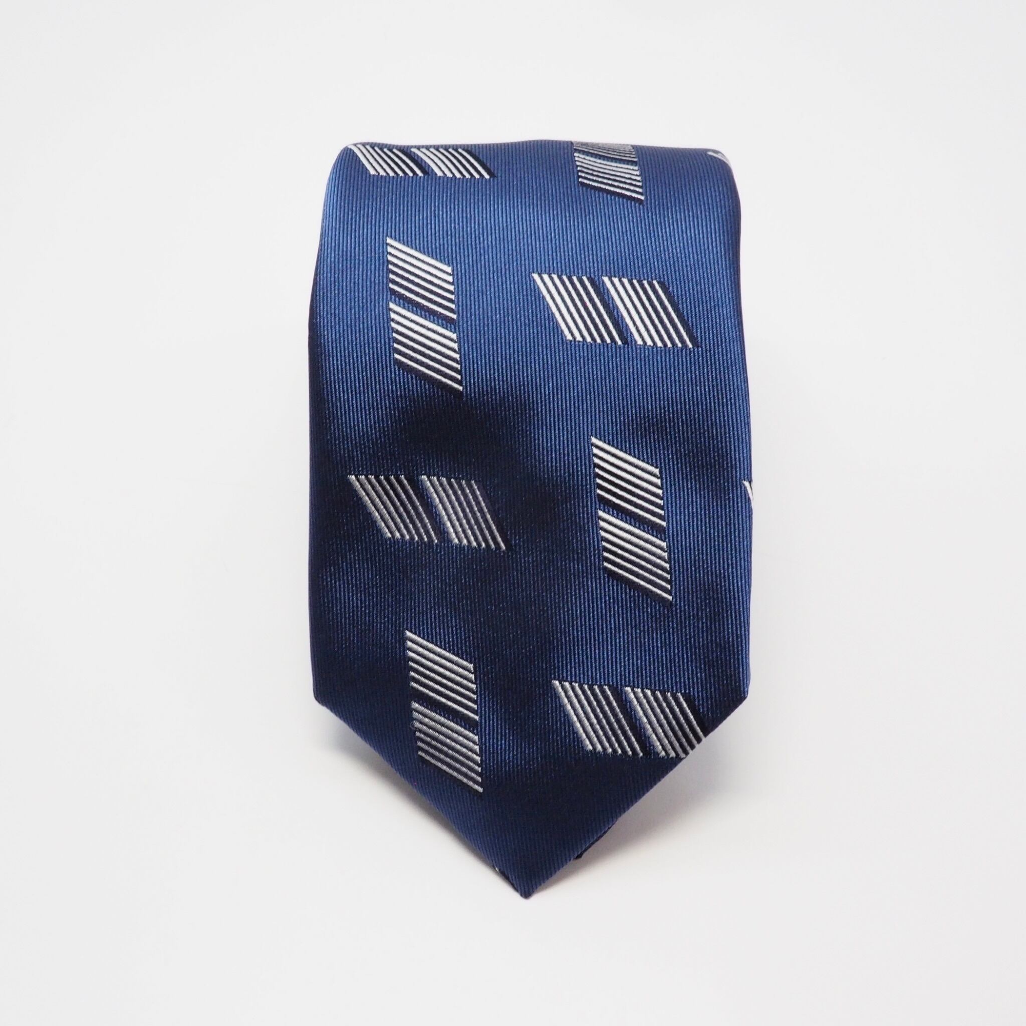 ブルーネームタイ