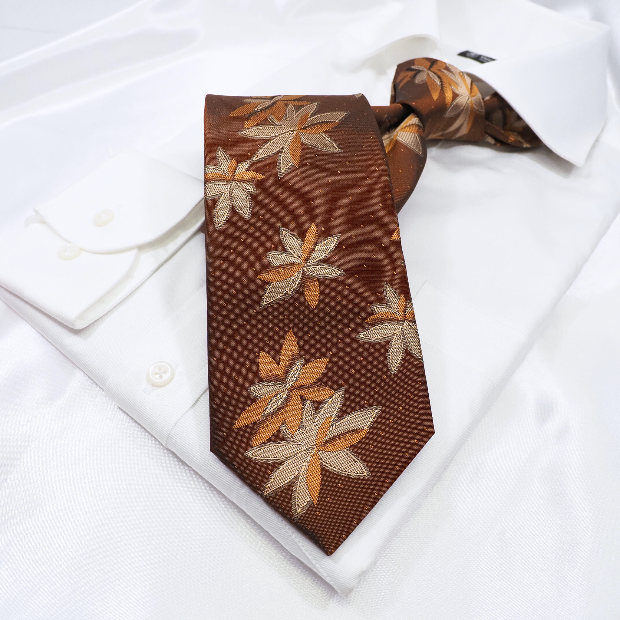 ゴールドネームタイ