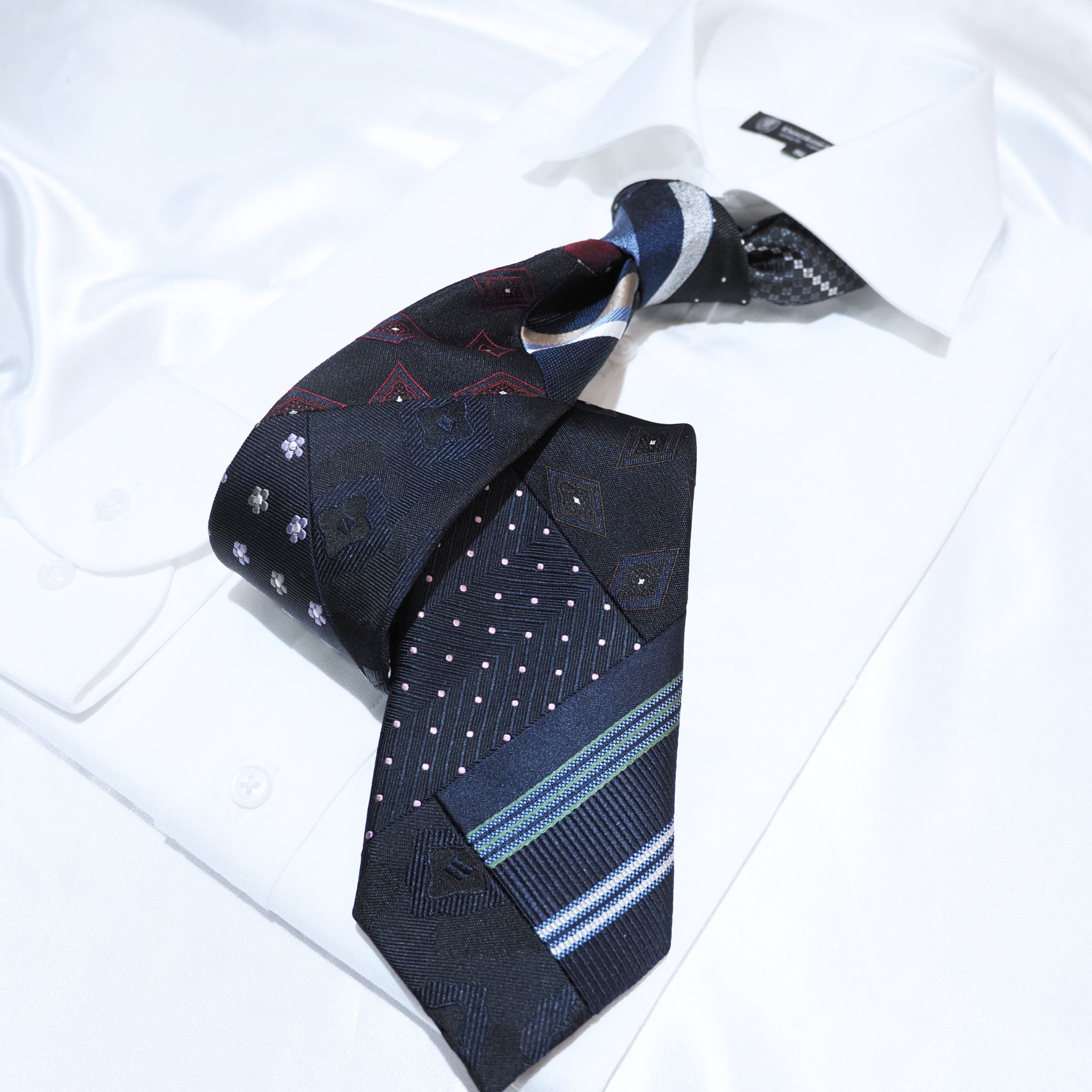 パッチワークタイ②