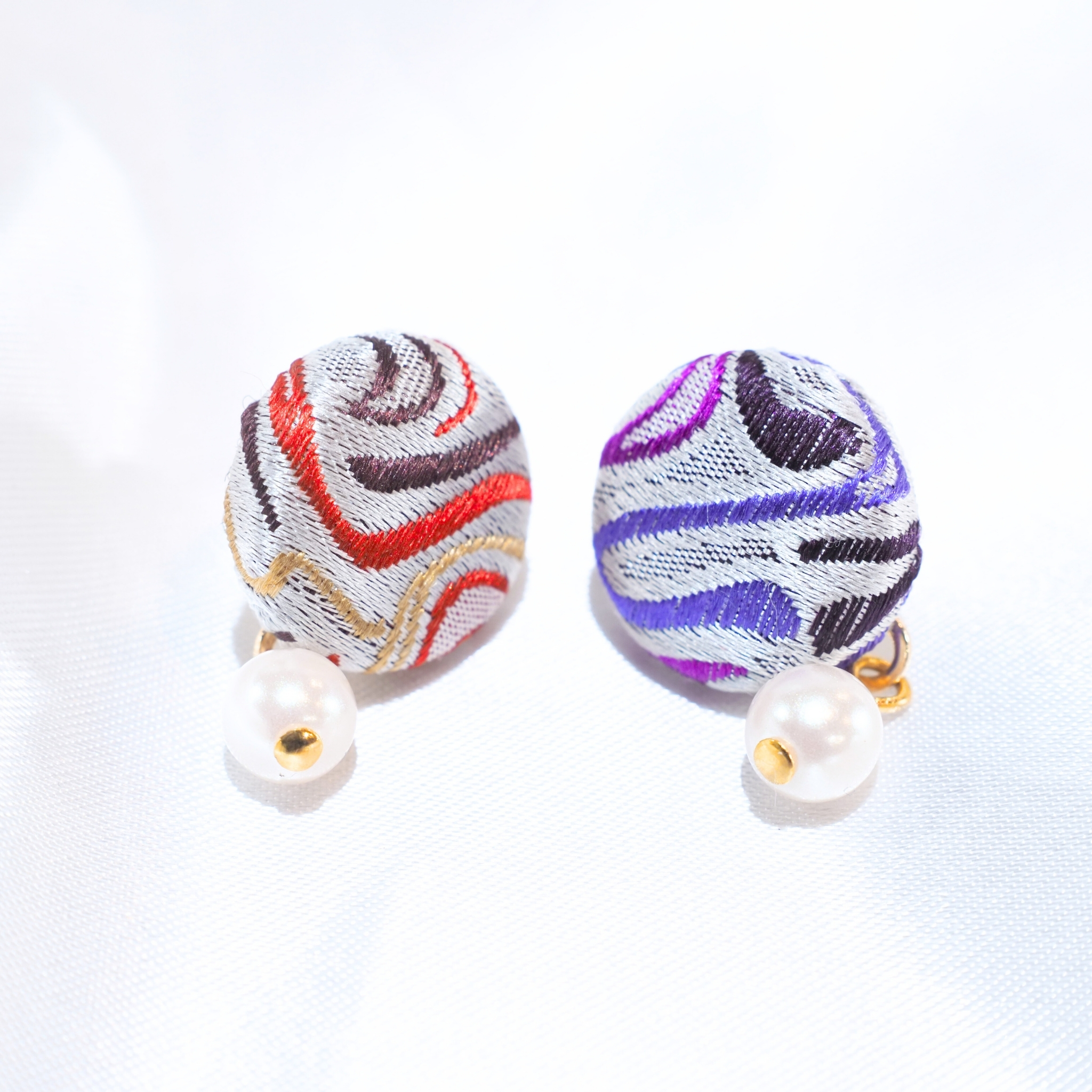 VANNERS SILK ピアス⑧