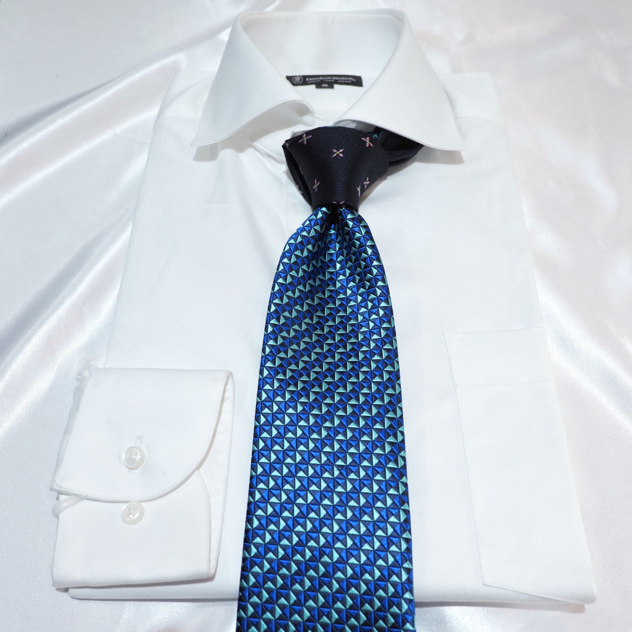 クレリックタイ