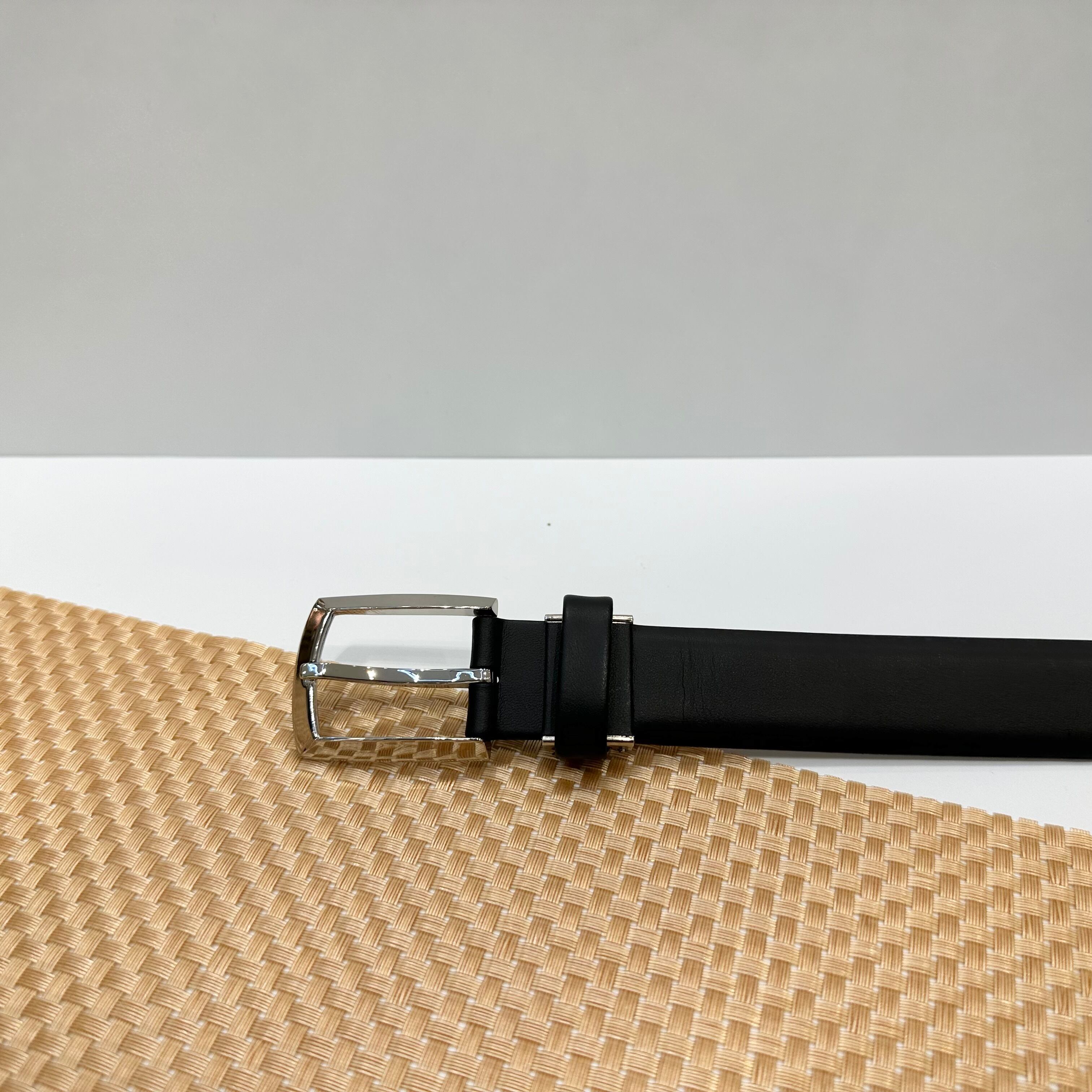 国産本革ベルト【黒】