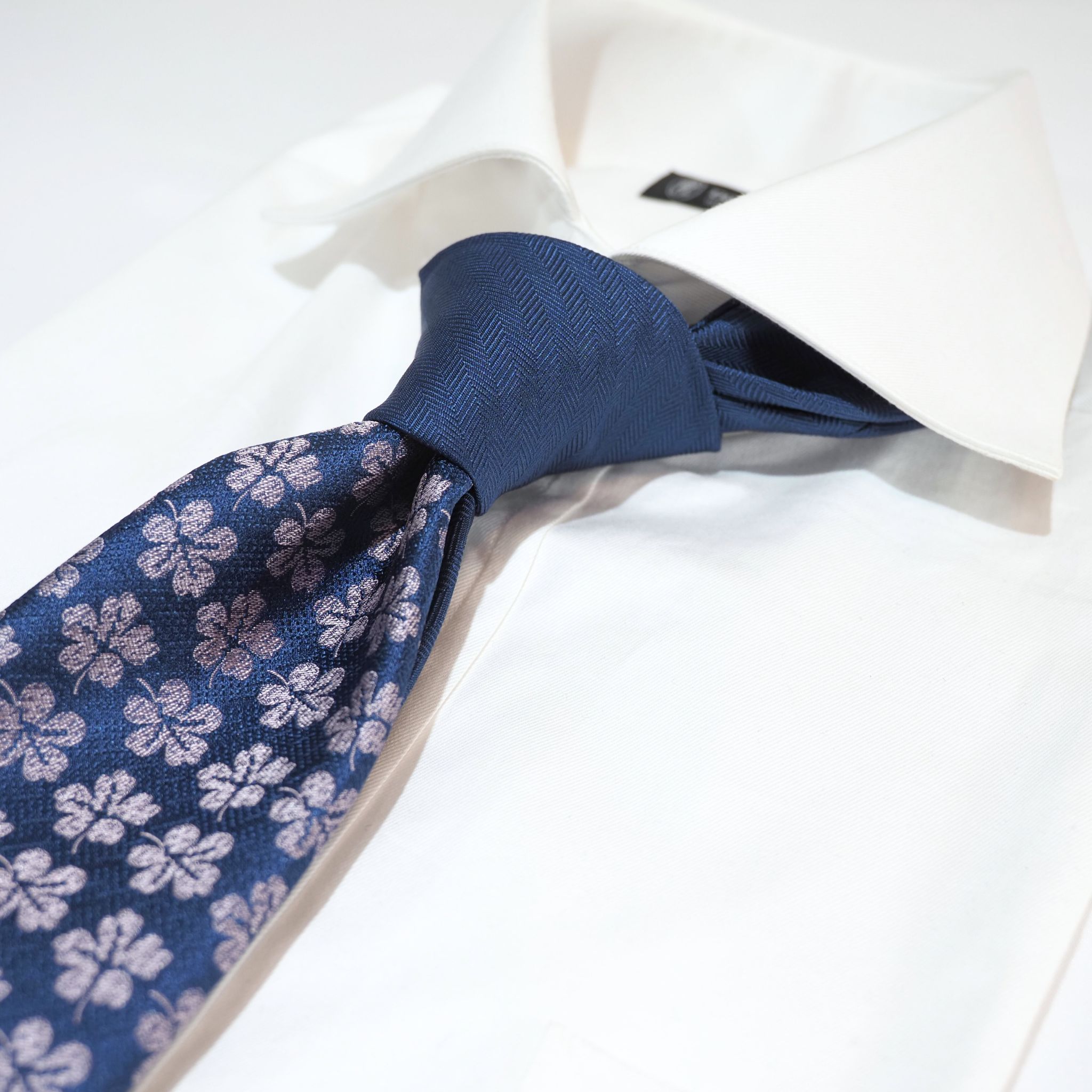 クレリックタイ