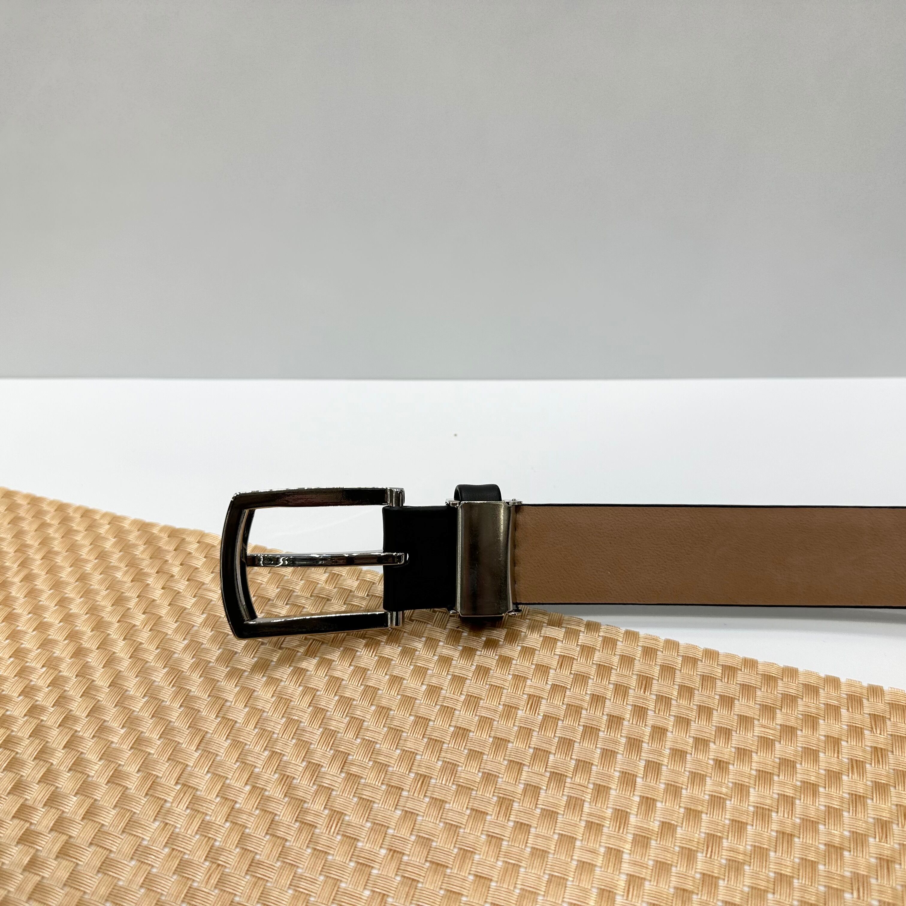 国産本革ベルト【黒】