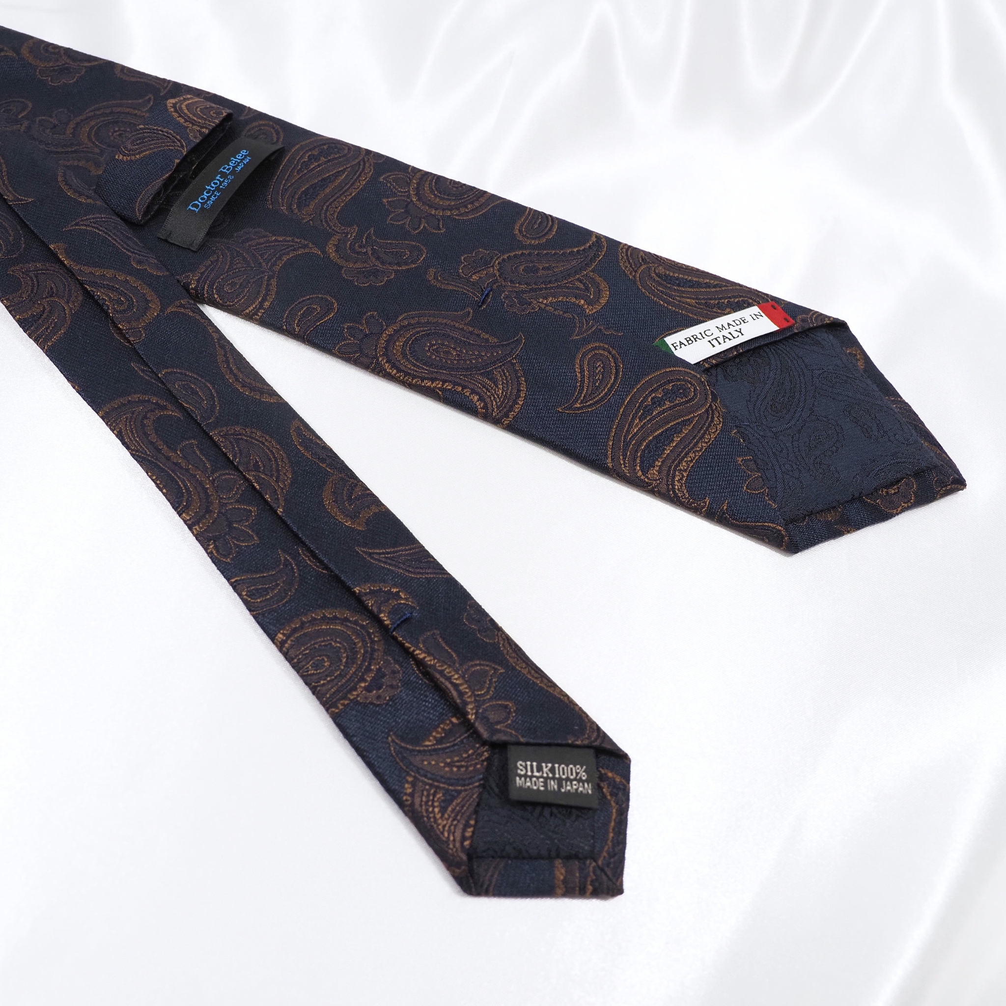 ブルーネームタイ