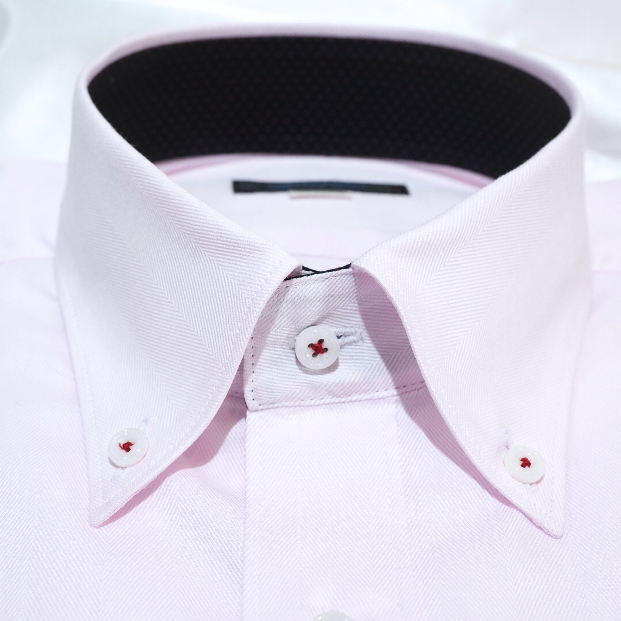 【Disney／ミッキー】刺繍ワイシャツ LLサイズ