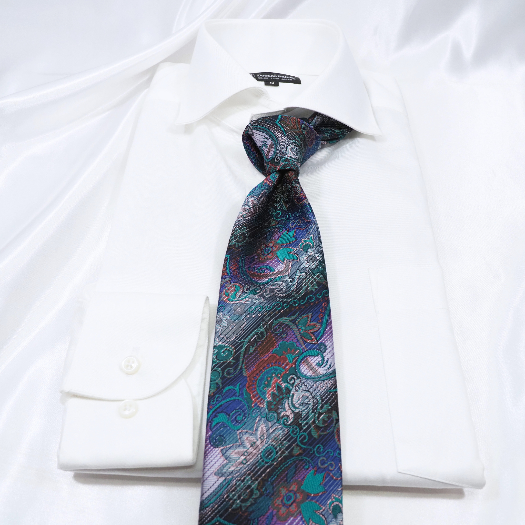 ゴールドネームタイ