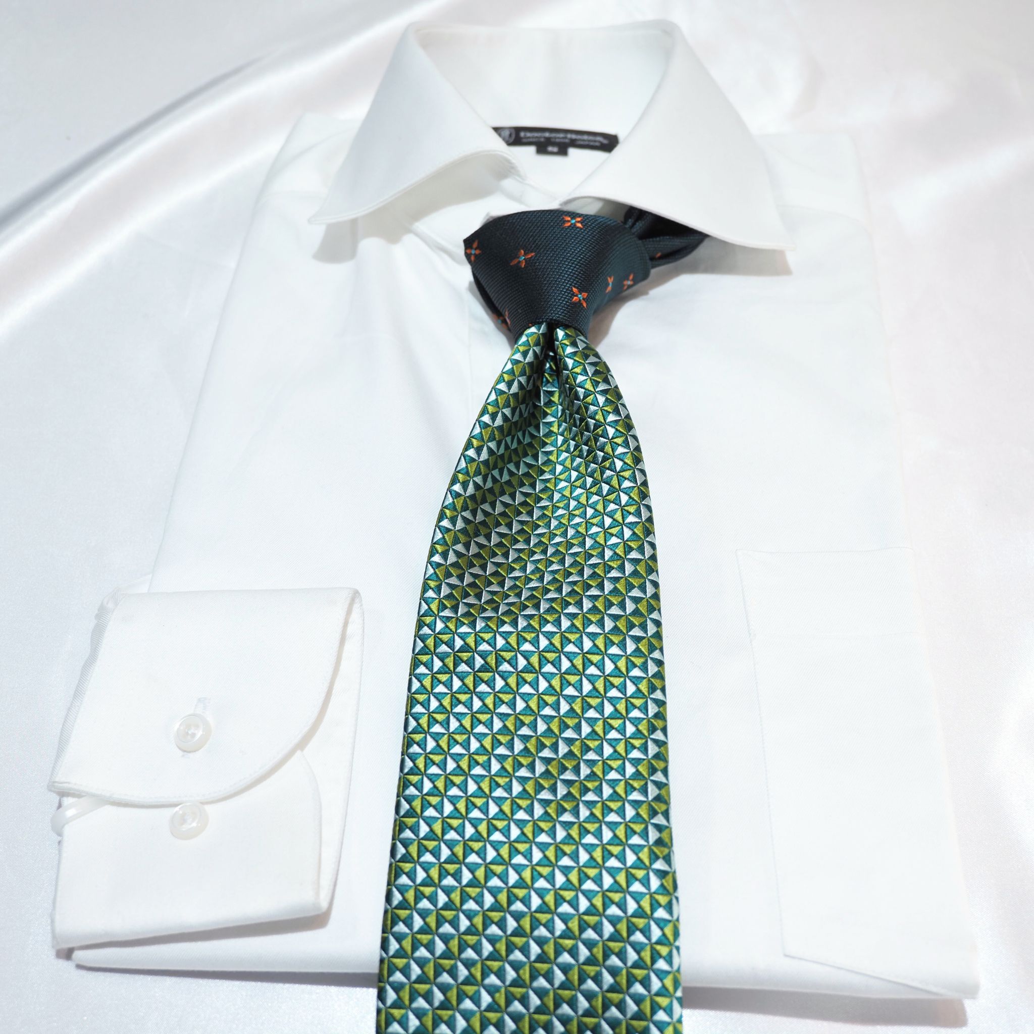 クレリックタイ