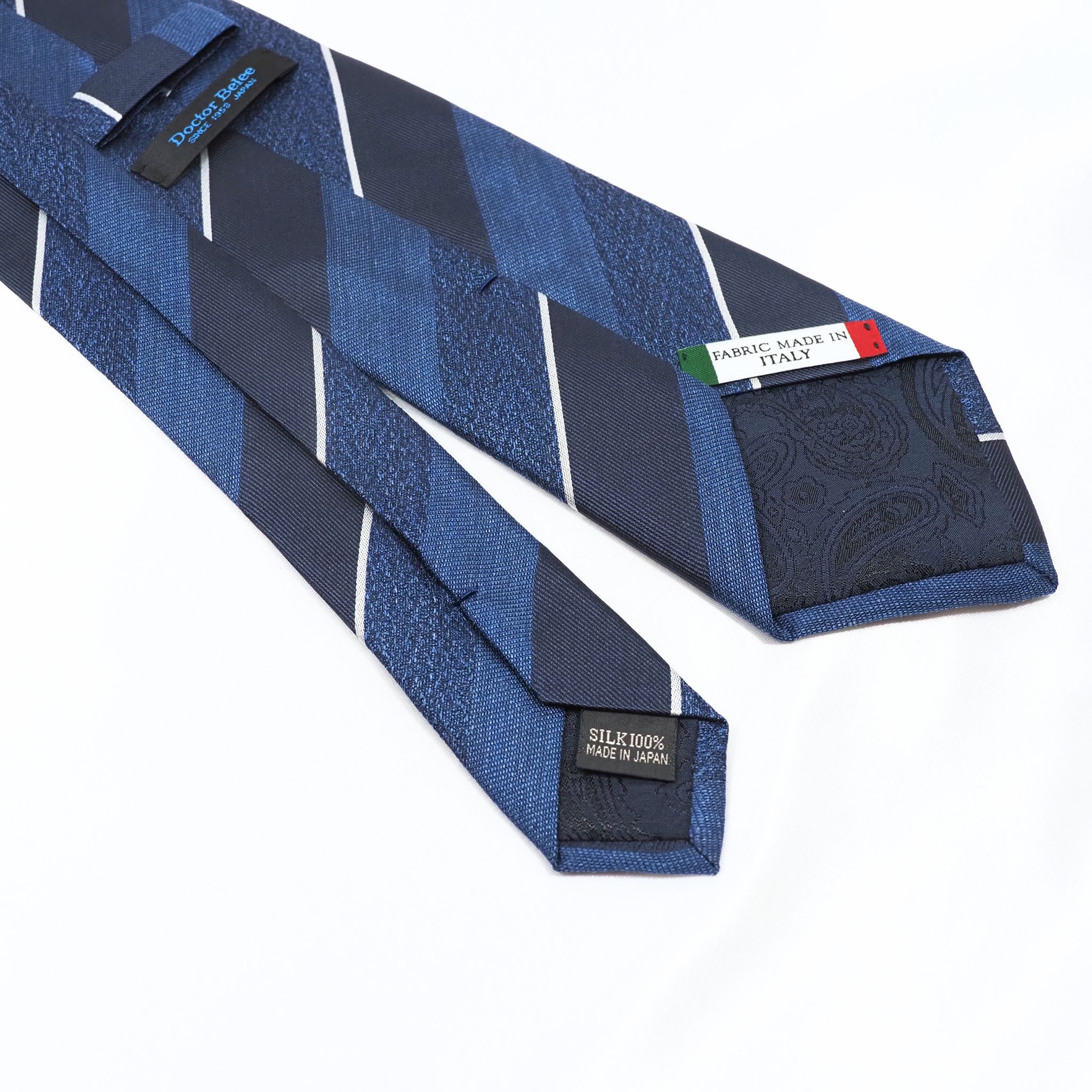 ブルーネームタイ