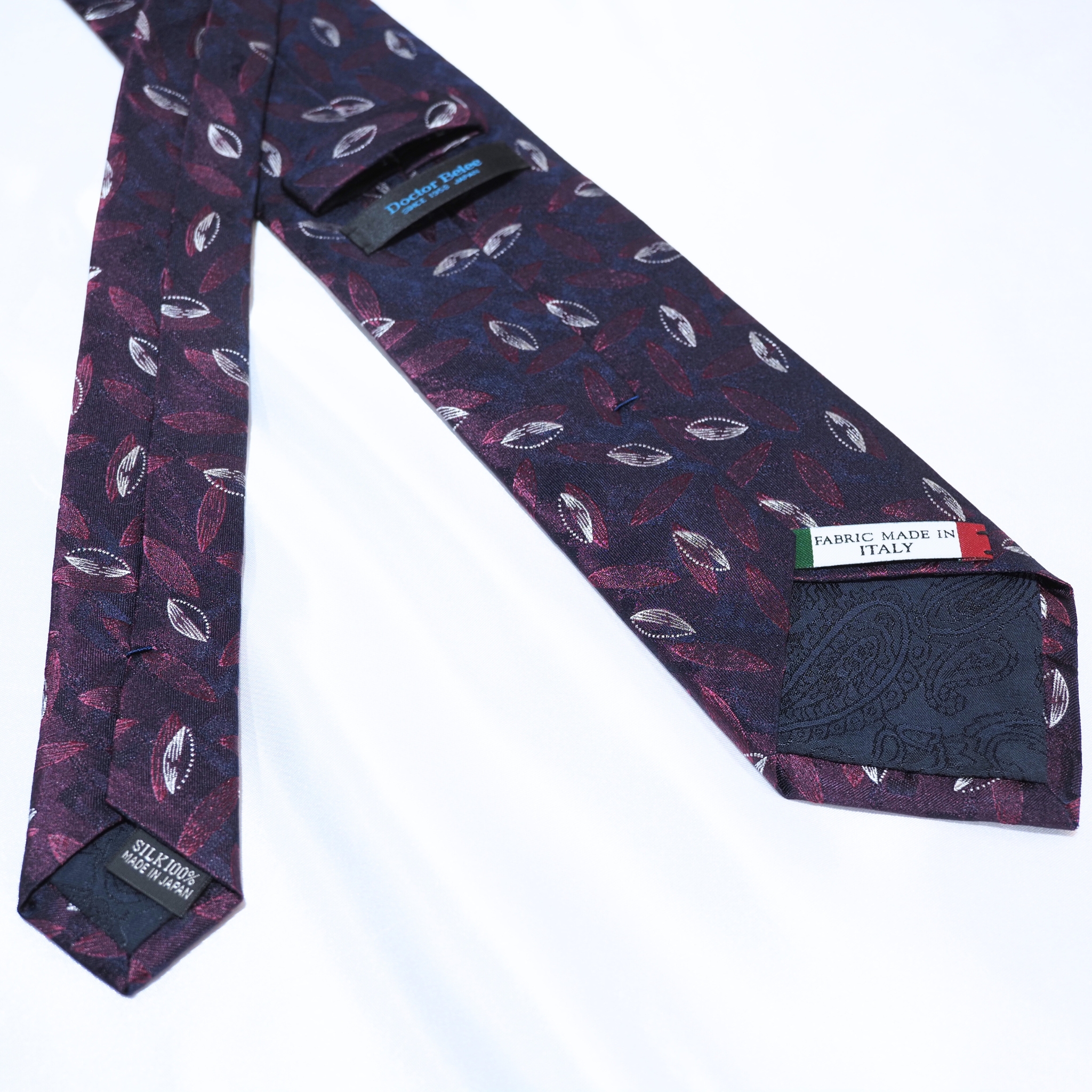 ブルーネームタイ