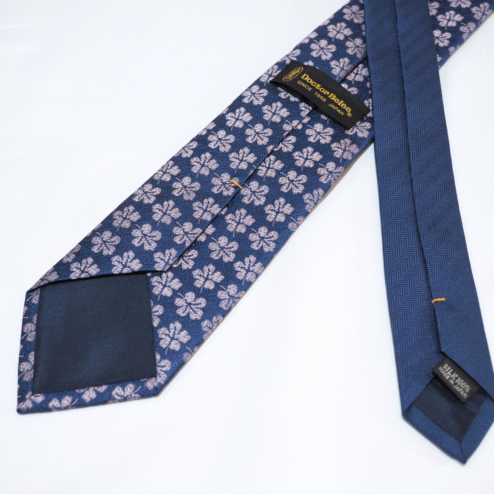 クレリックタイ