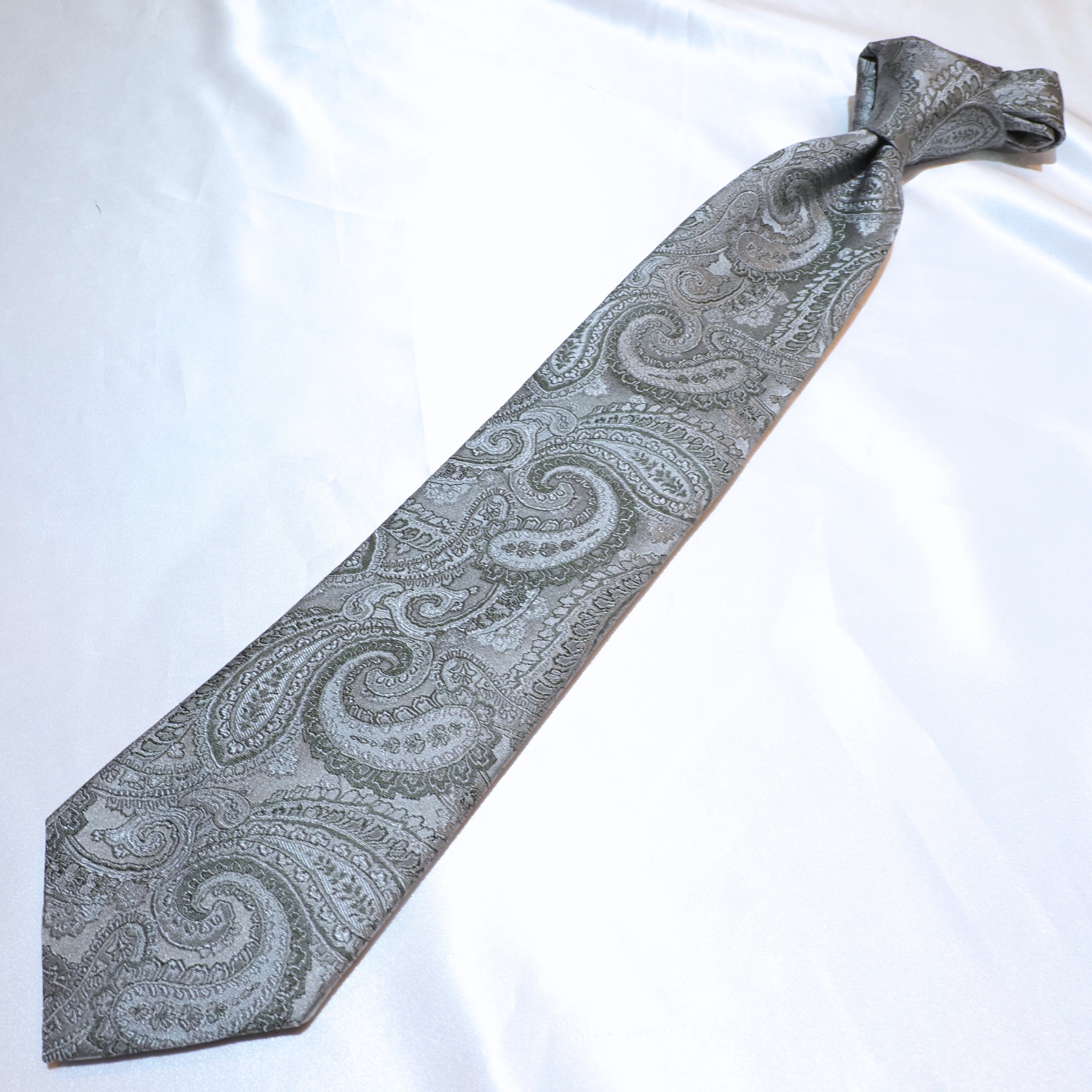 ブルーネームタイ