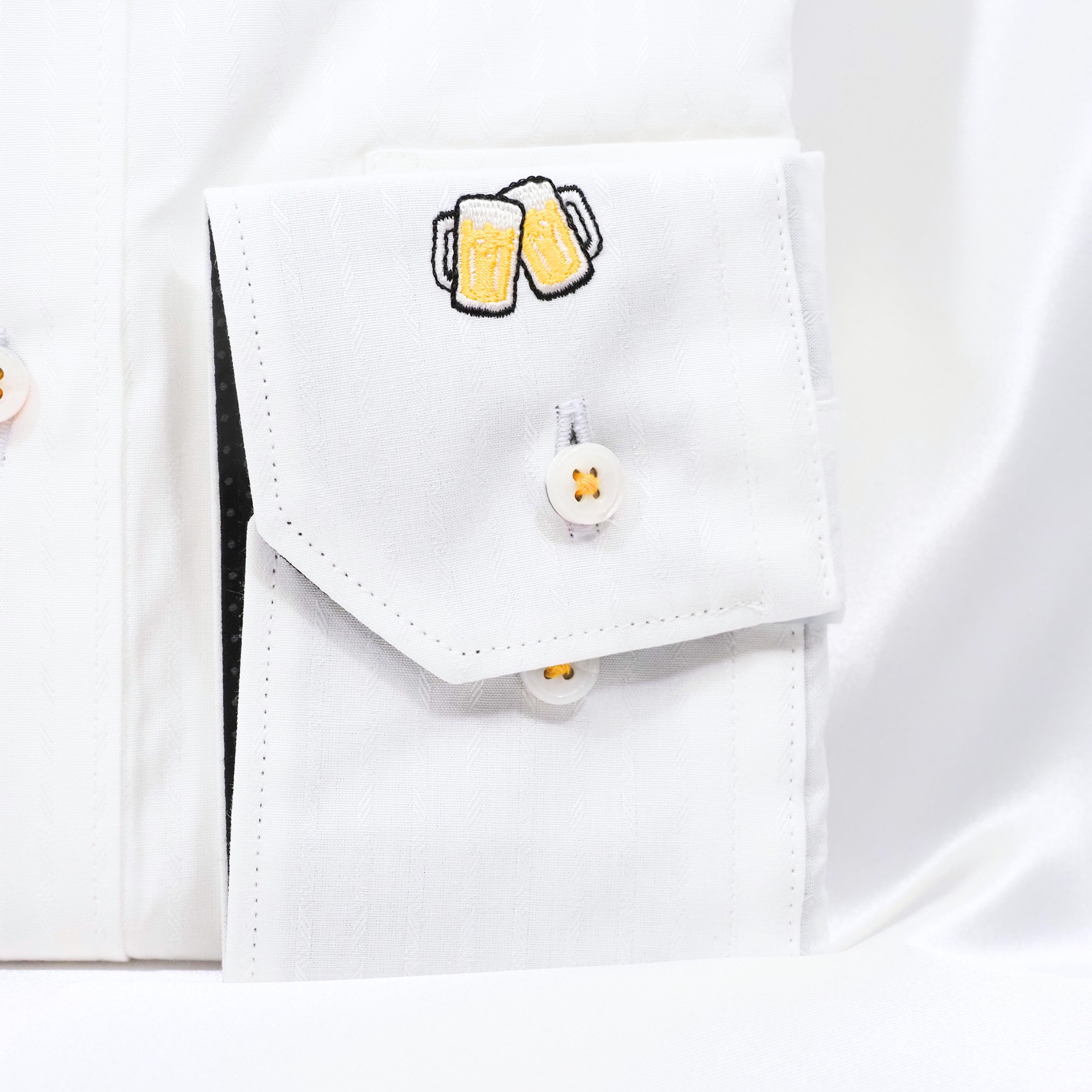 【長袖 L】左カフスビール刺繍シャツ