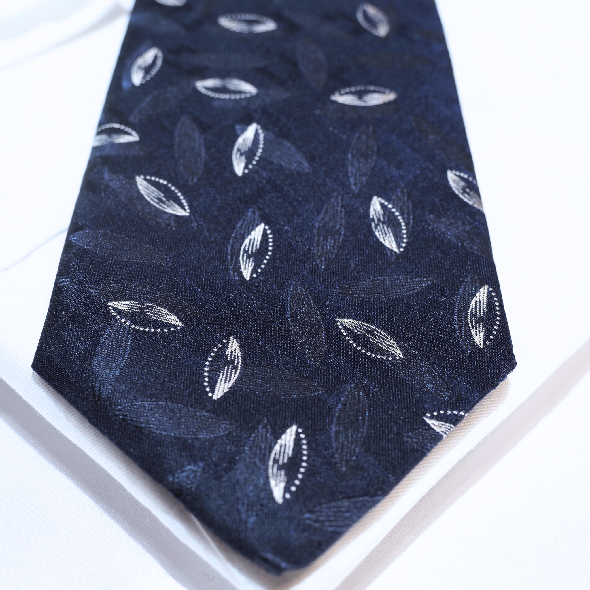 ブルーネームタイ