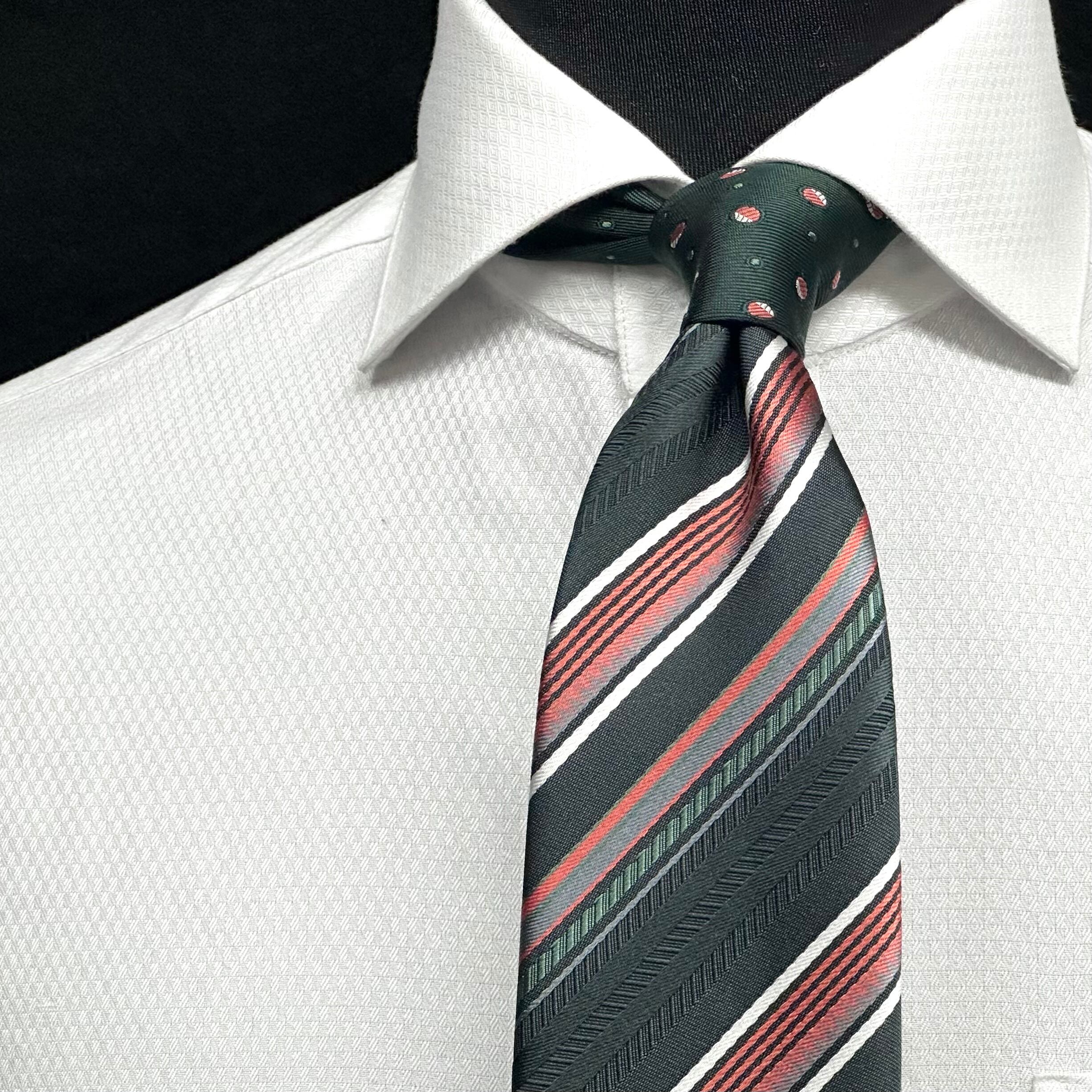 クレリックタイ