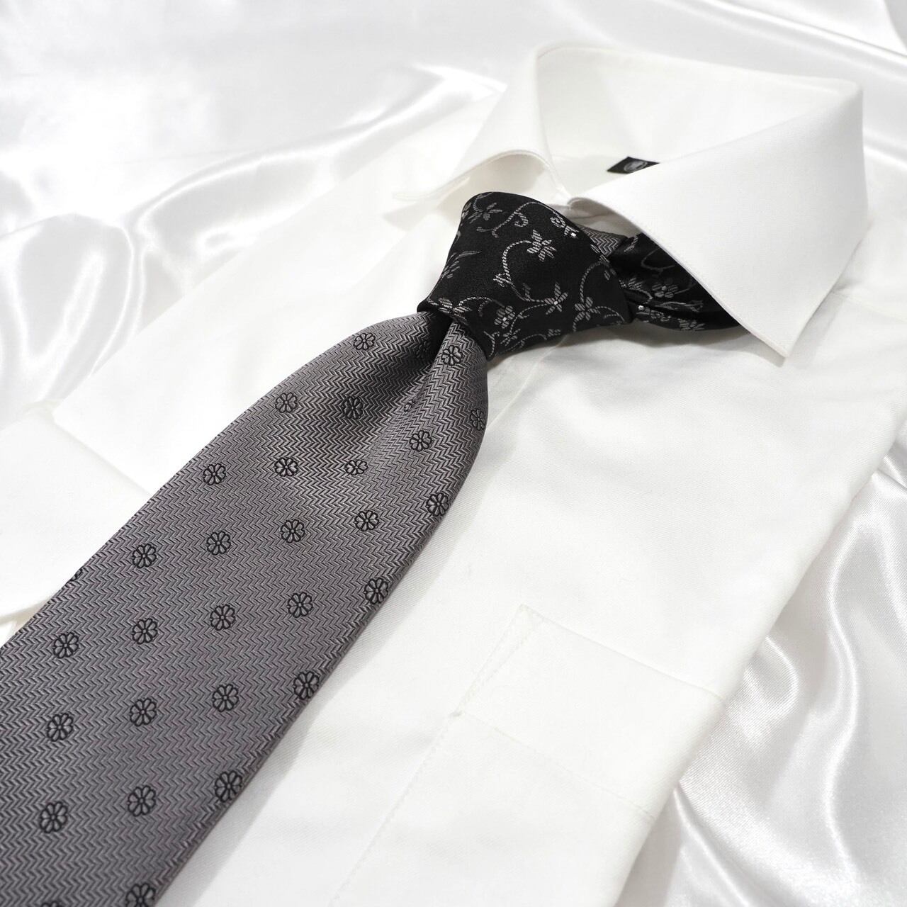 クレリックタイ