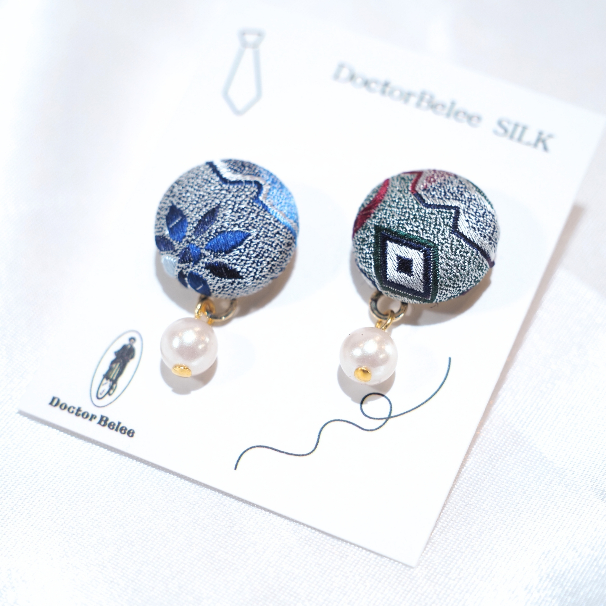 VANNERS SILK ピアス④