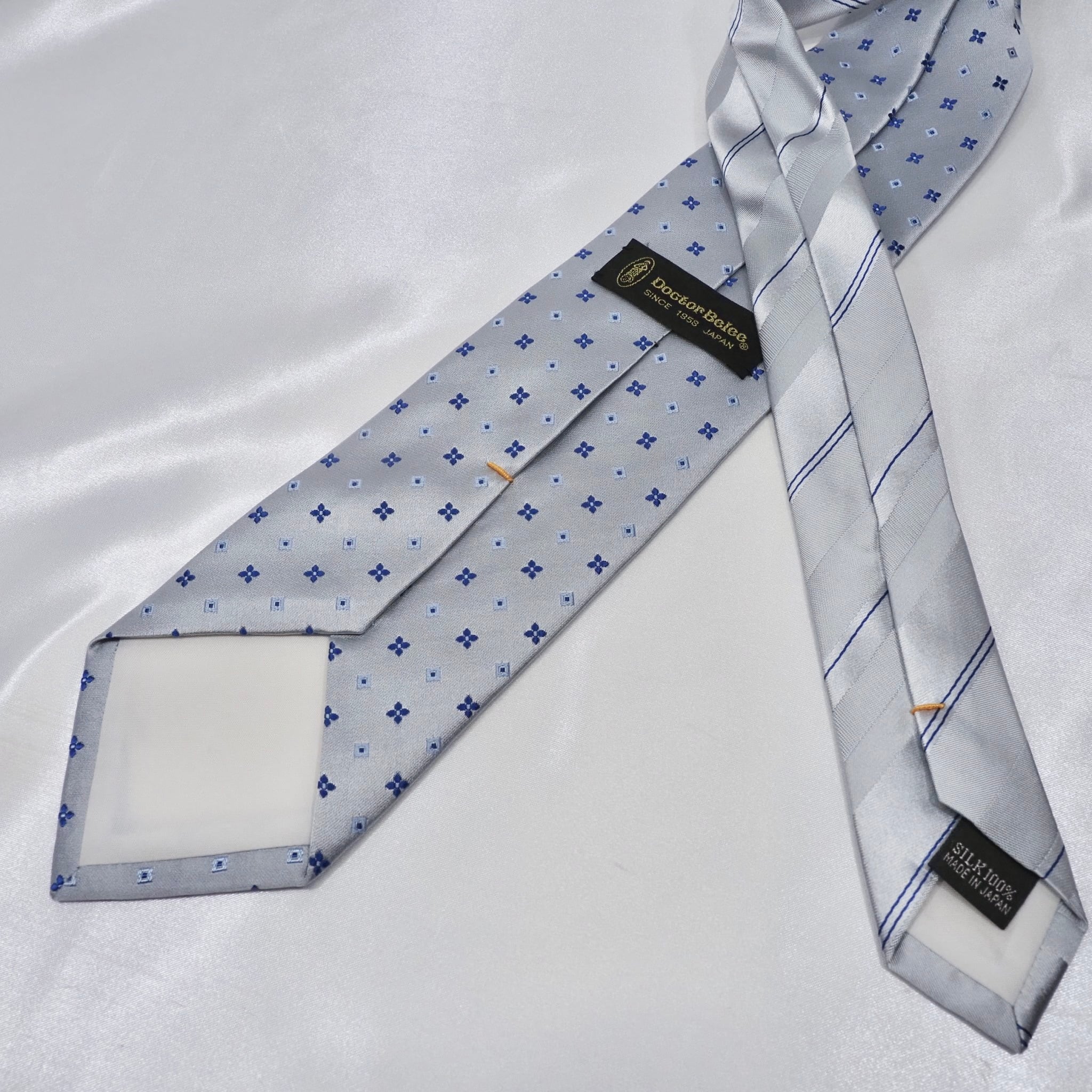 礼装クレリックタイ