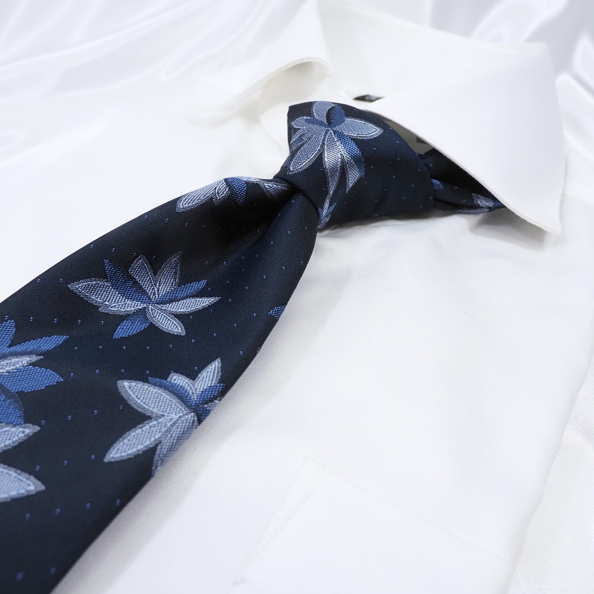 ゴールドネームタイ