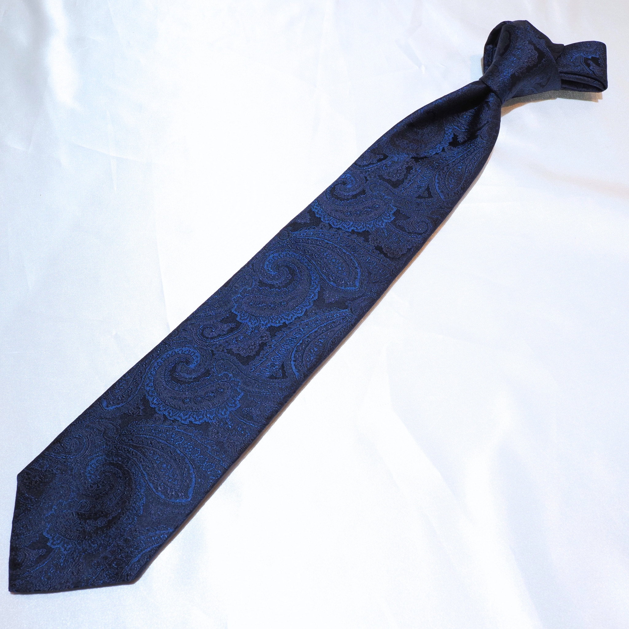 ブルーネームタイ