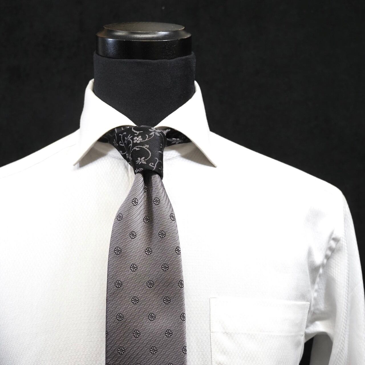 クレリックタイ