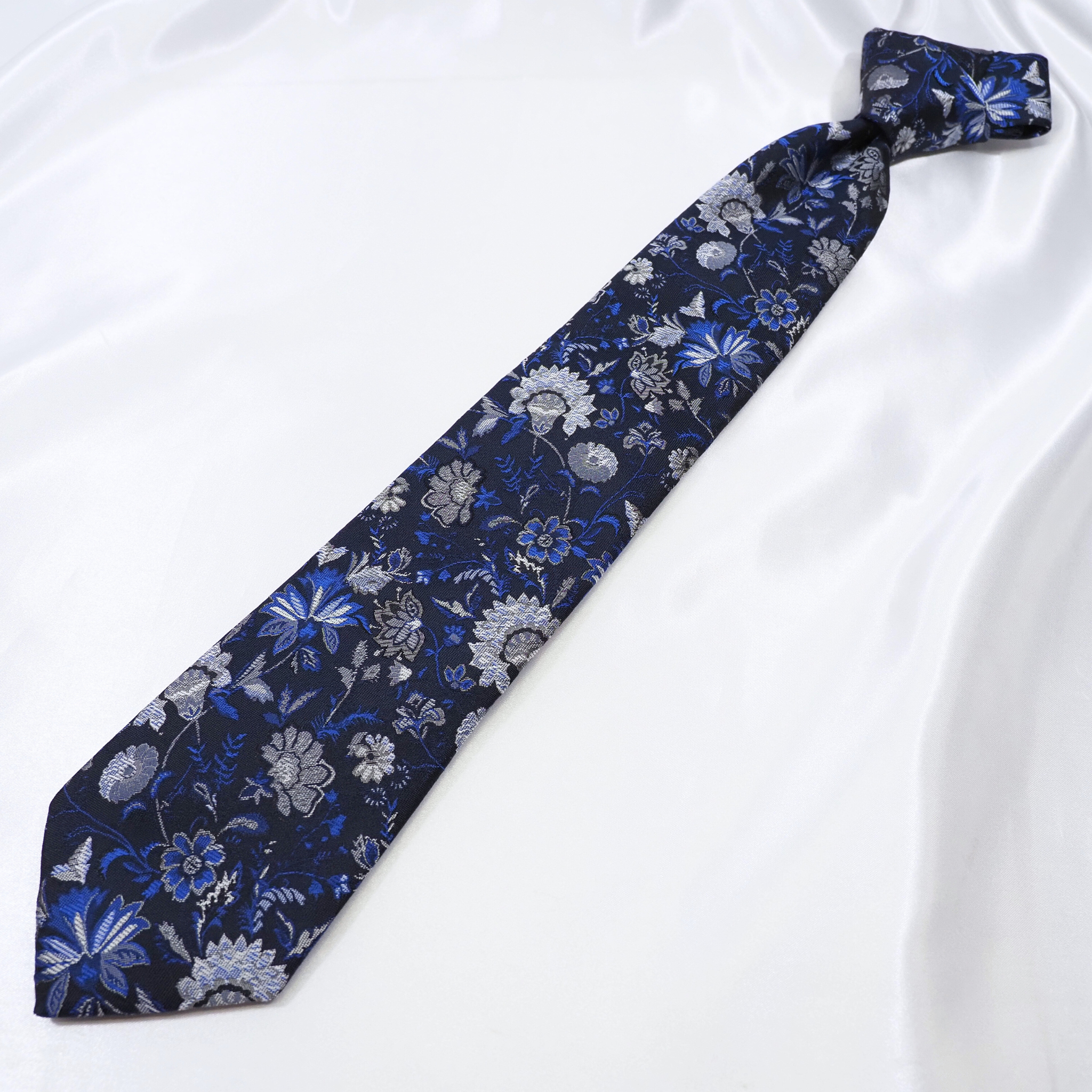 ゴールドネームタイ