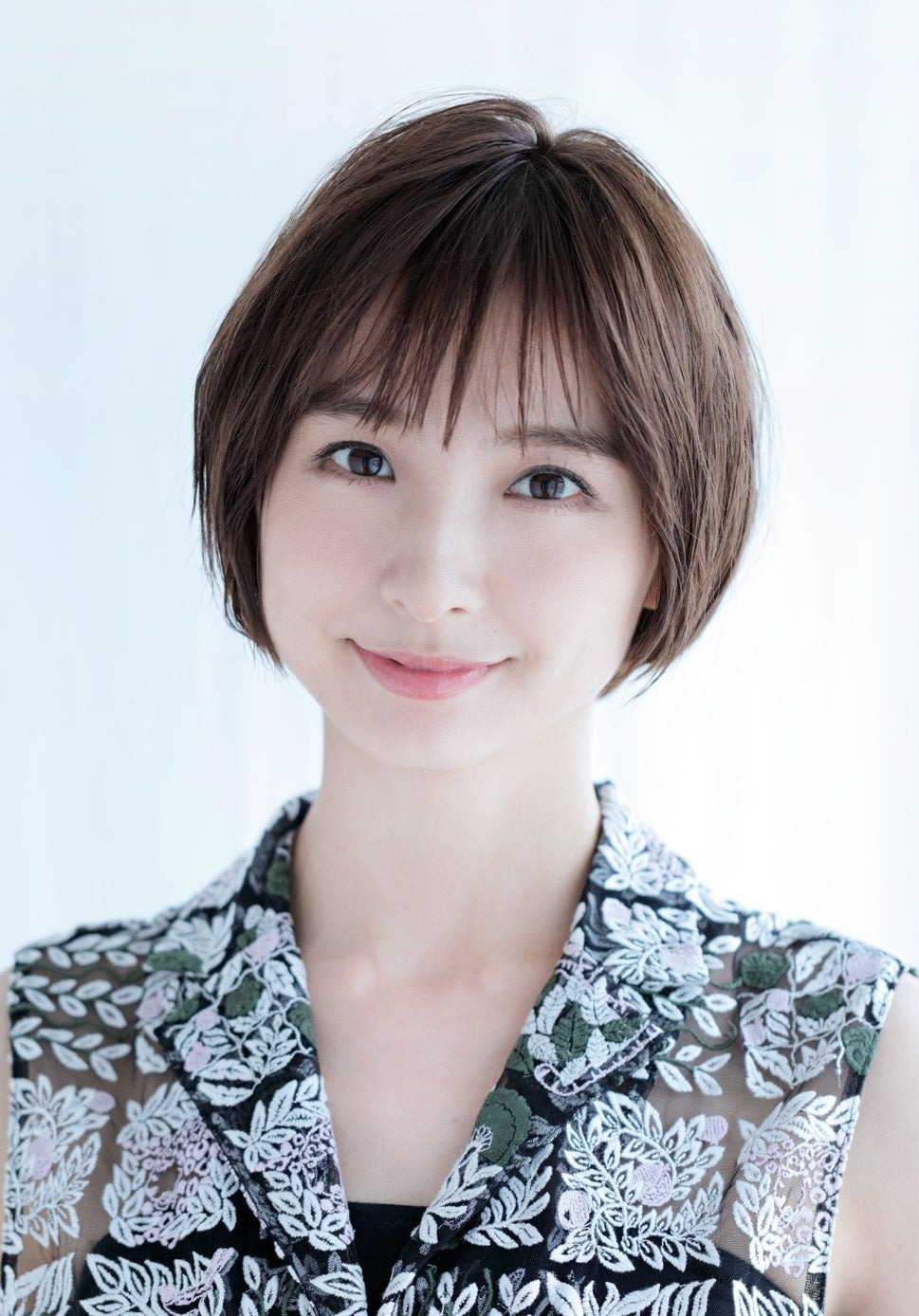 篠田麻里子さん