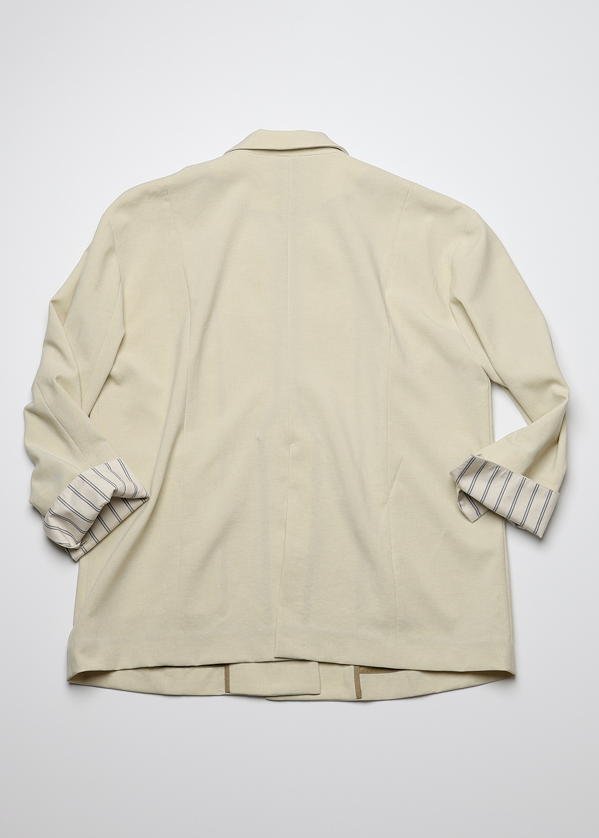 Matte Stretch Light Jacket サイズ: F, カラー: ベージュ