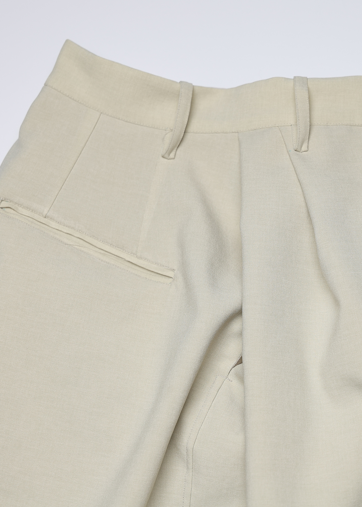 Matte Stretch Side Tuck Pants サイズ: F, カラー: ベージュ
