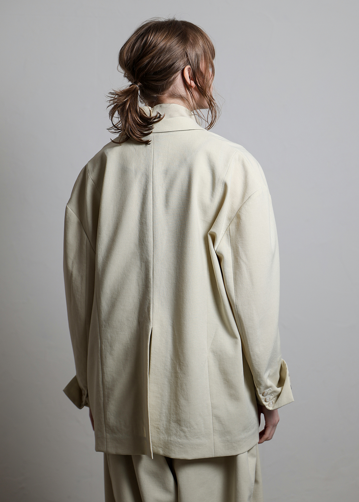 Matte Stretch Light Jacket サイズ: F, カラー: ベージュ