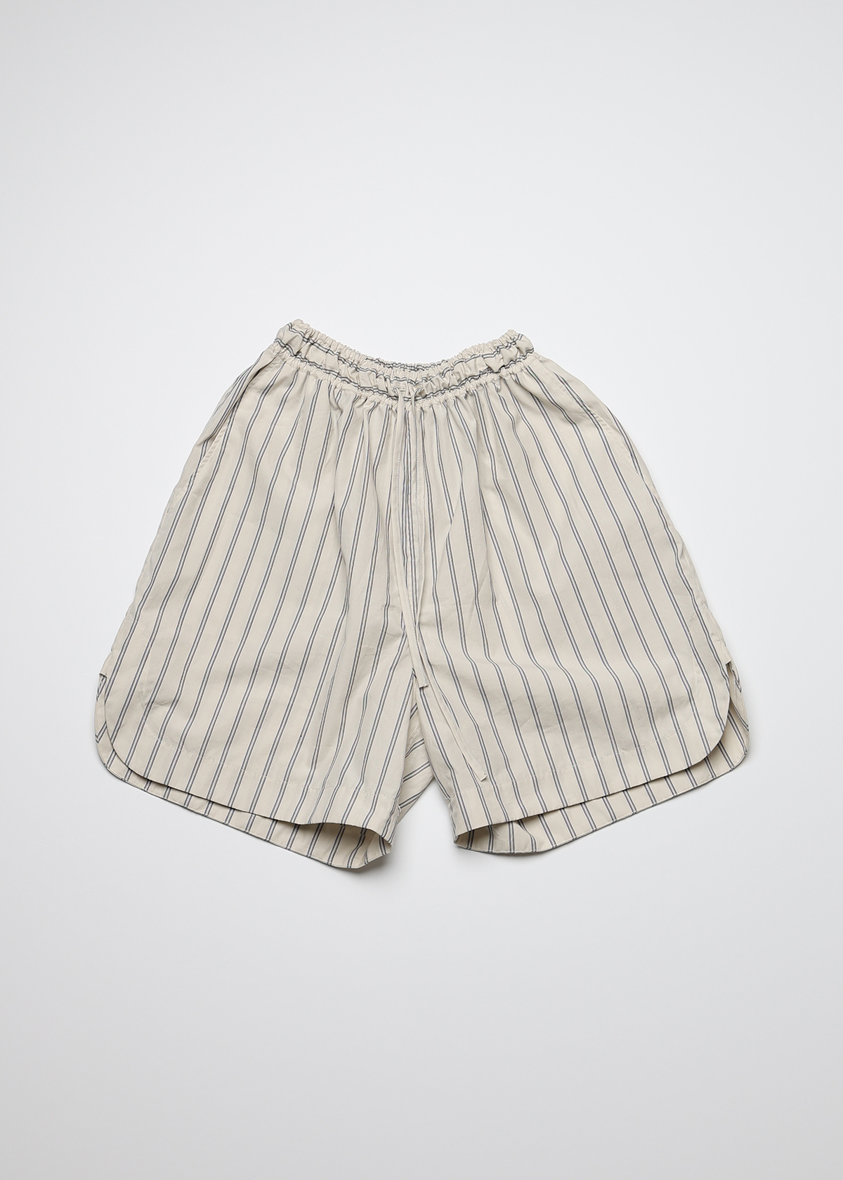 Supima Cotton Typewriter Stripe Short Pants サイズ: F, カラー: オフホワイト