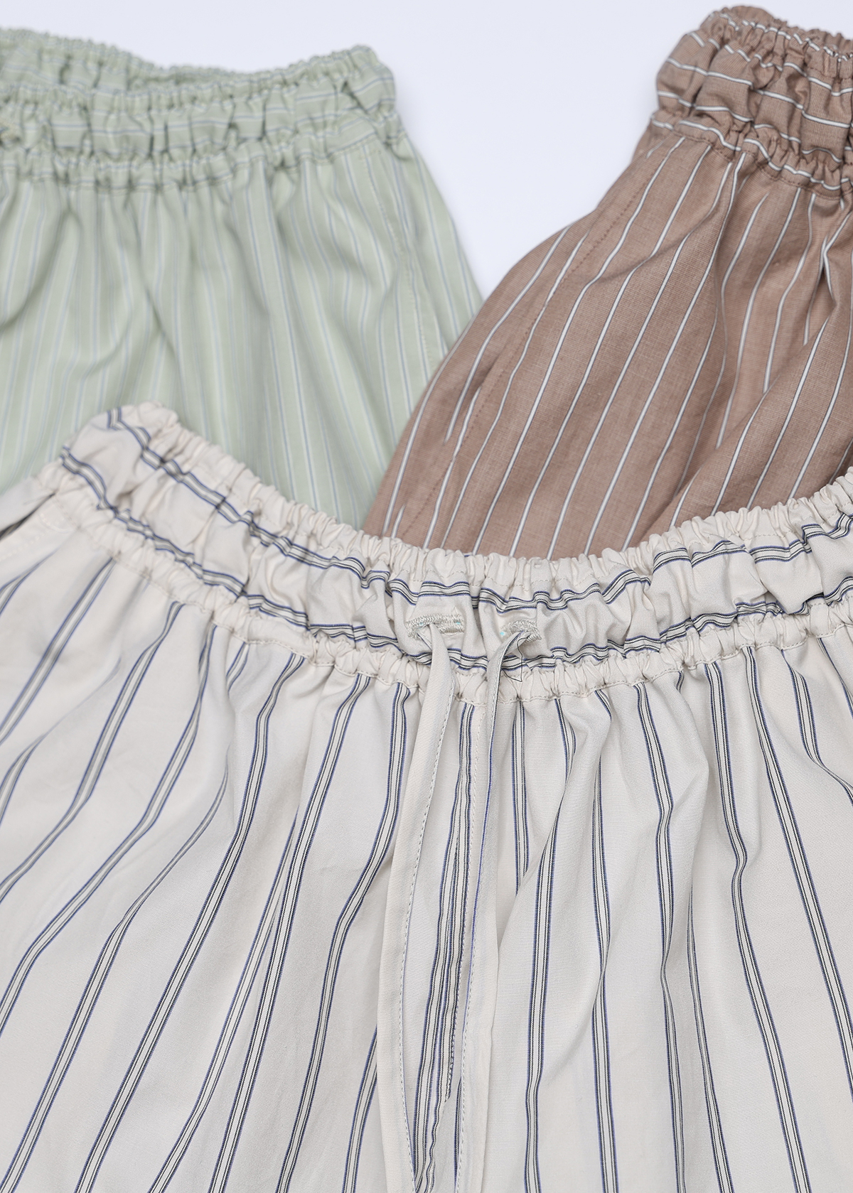 Supima Cotton Typewriter Stripe Short Pants サイズ: F, カラー: オフホワイト