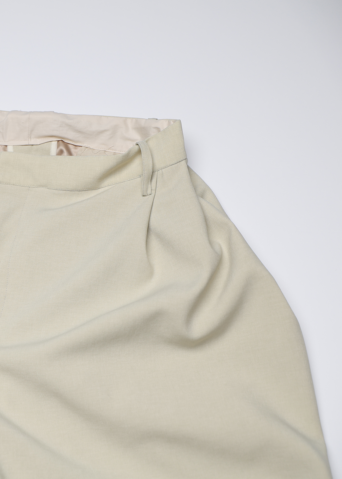 Matte Stretch Side Tuck Pants サイズ: F, カラー: ベージュ