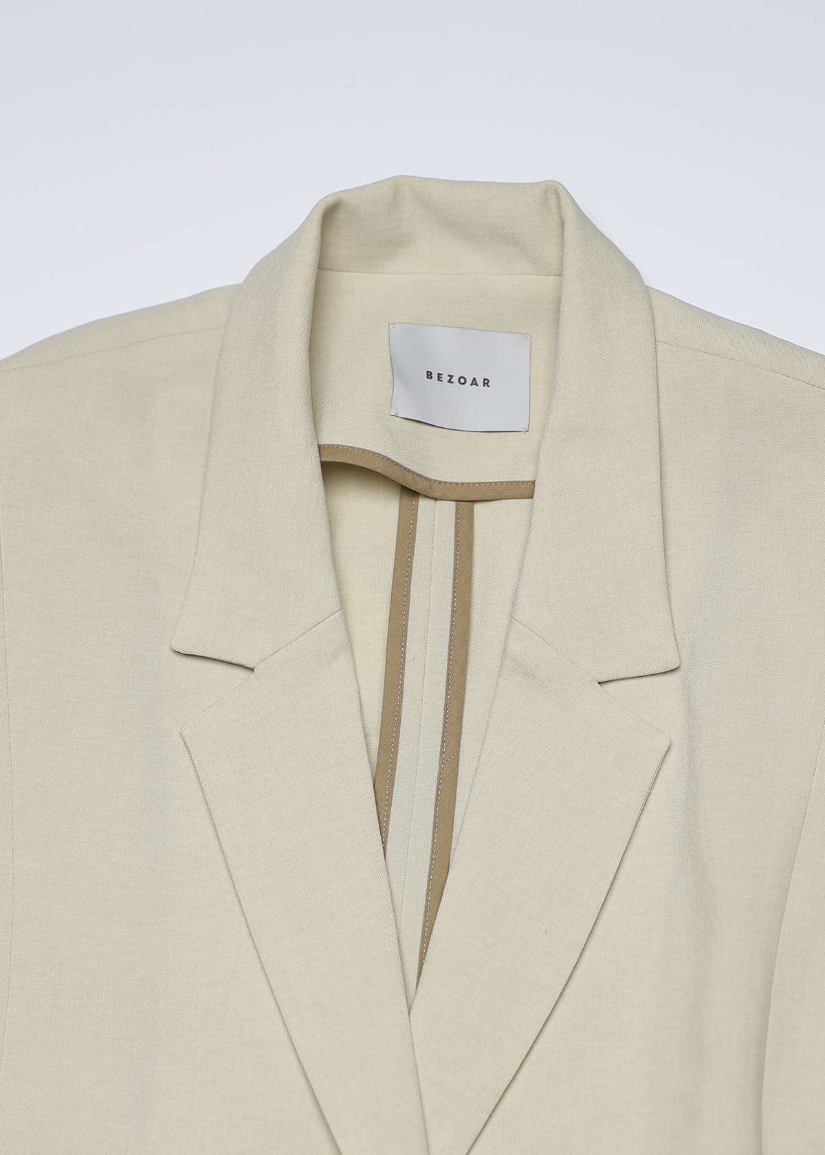 Matte Stretch Light Jacket サイズ: F, カラー: ベージュ