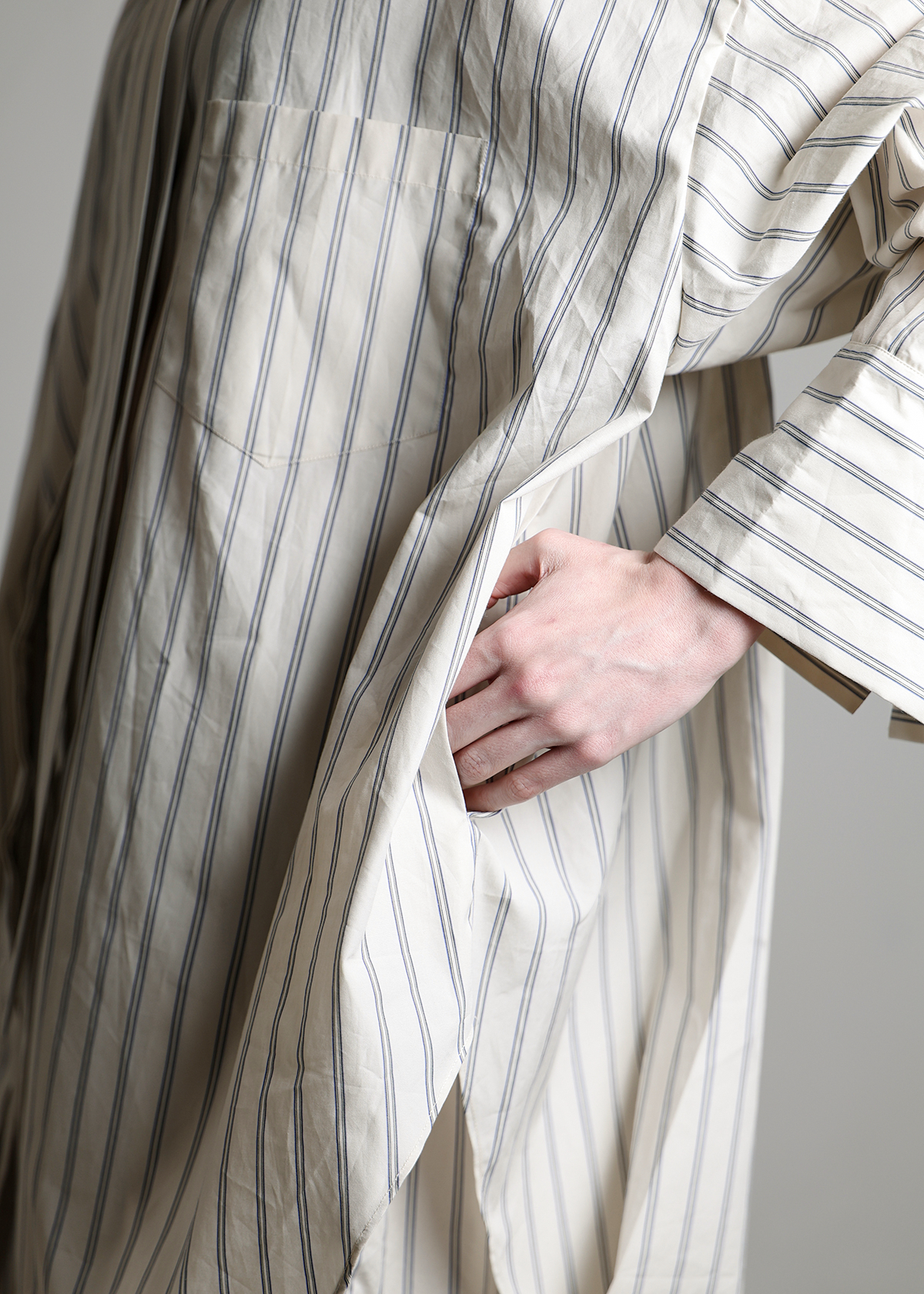 Supima Cotton Typewriter Stripe Big Shirts サイズ: F, カラー: オフホワイト