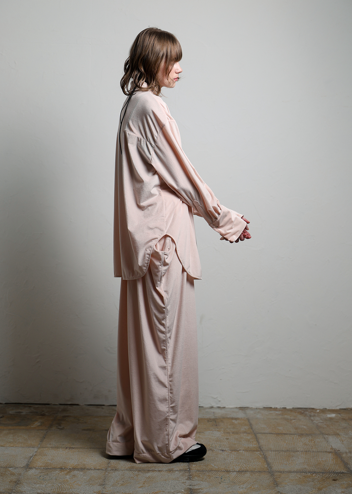 Sheer Velours Easy Pants サイズ: F, カラー: ブルー