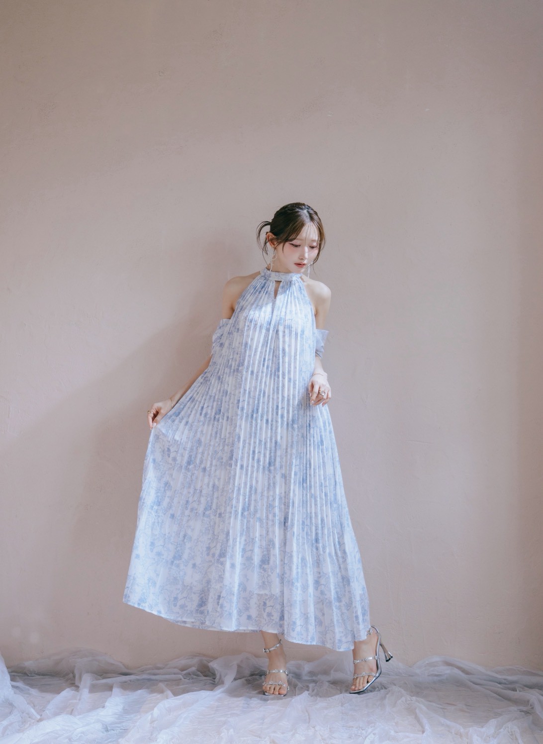 4way Drawing Dress