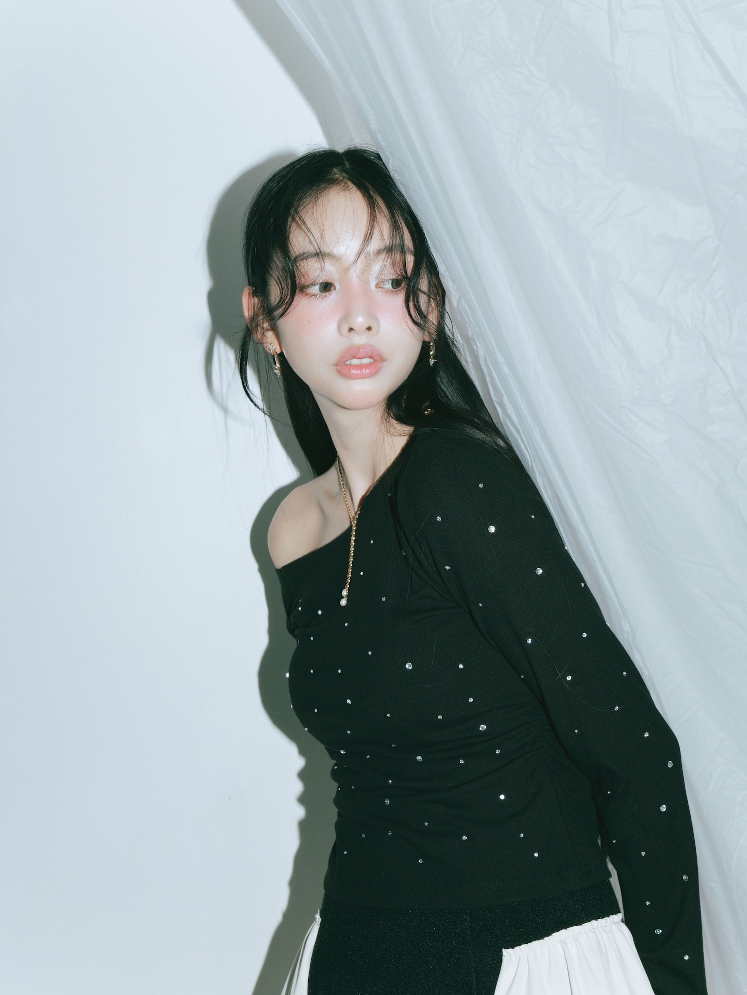 Bijou One Shoulder Cut Tops