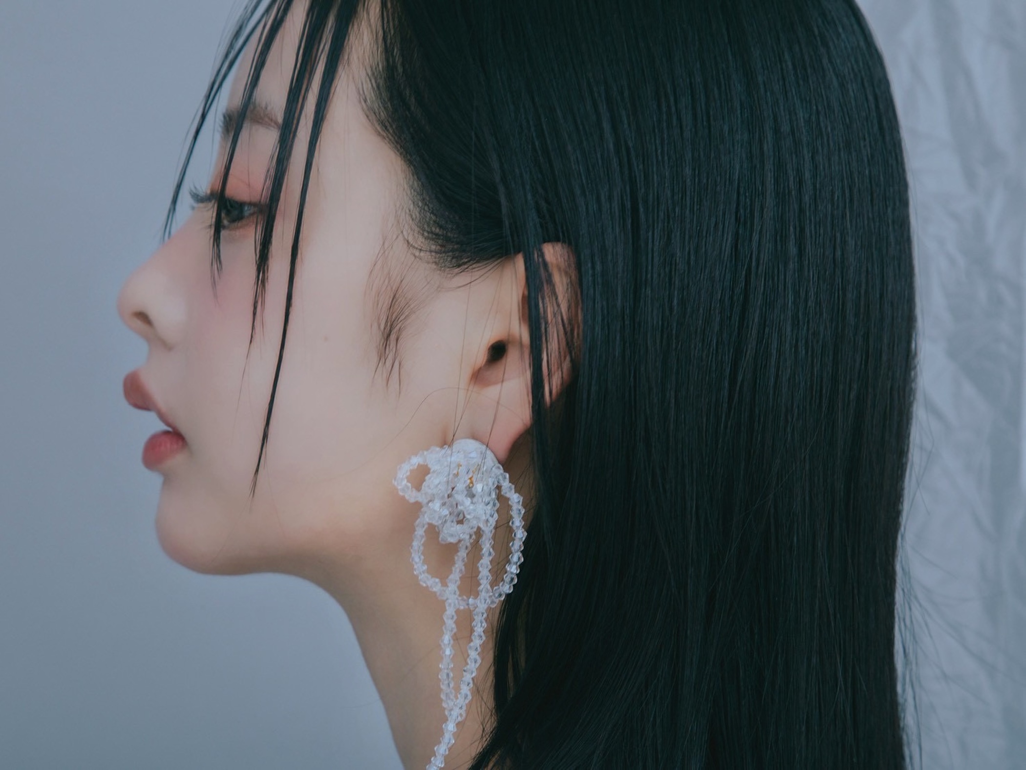 Glass Beads Flower Pierce