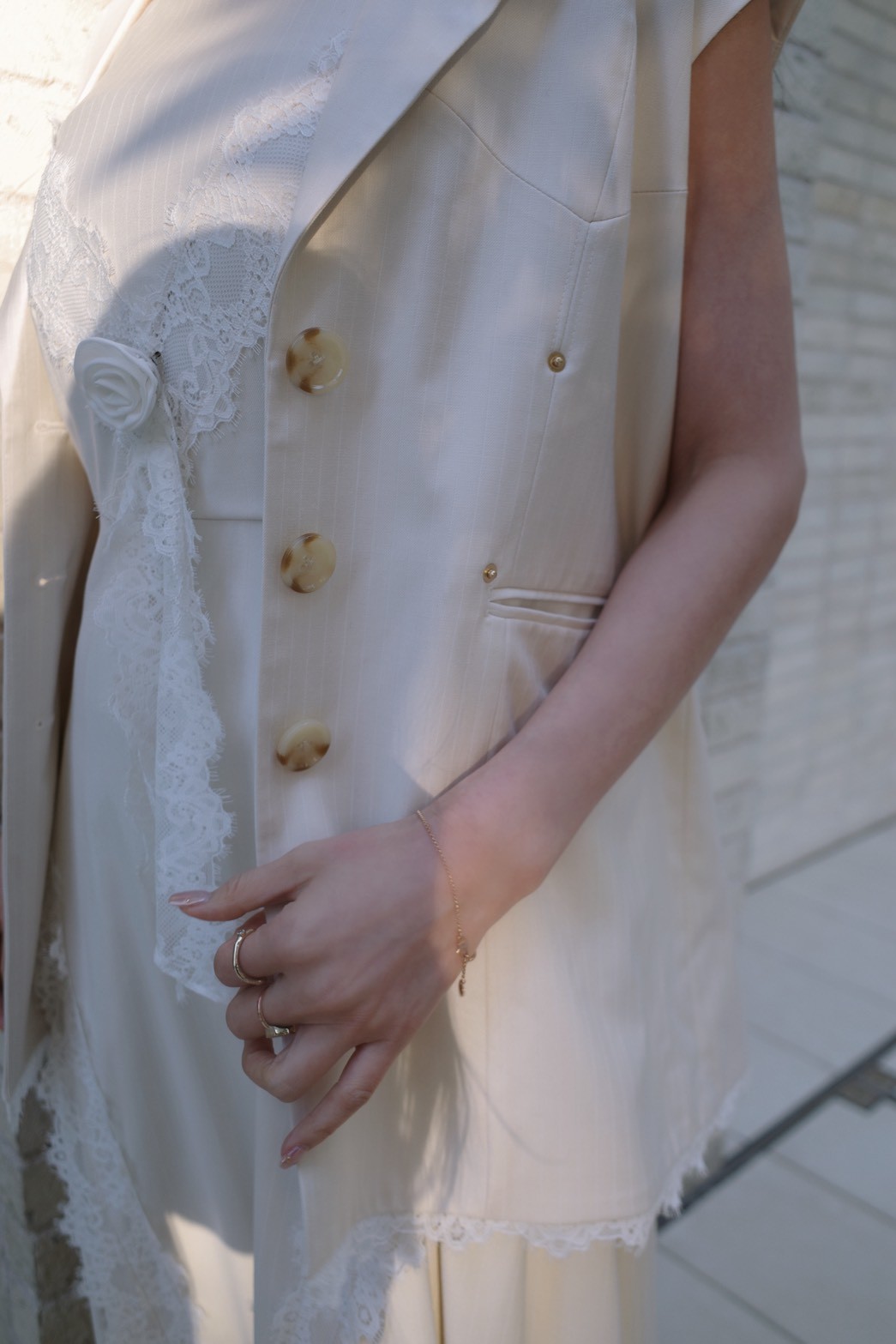 Hem Lace Gilet