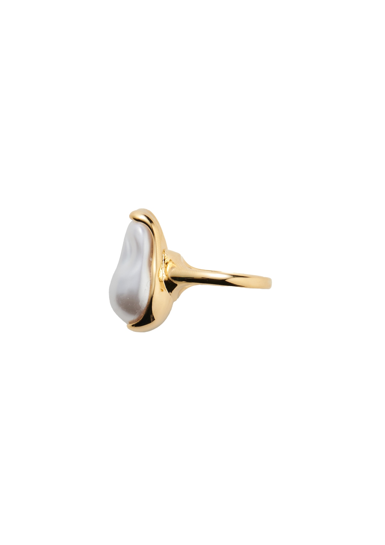 Baroque Pearl Ring