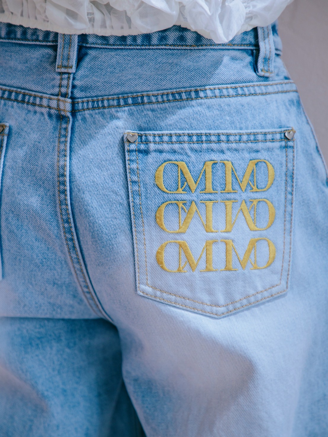Slit Barrel Denim Pants