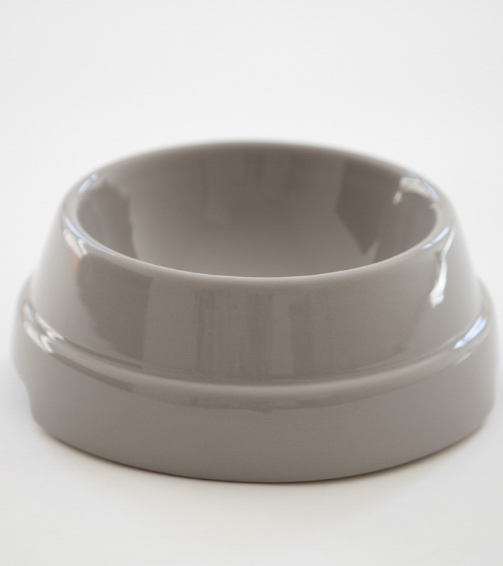 【2.8】SEBASTIAO - DOG BOWL 色: Warm grey, ボウル: S 15 cm